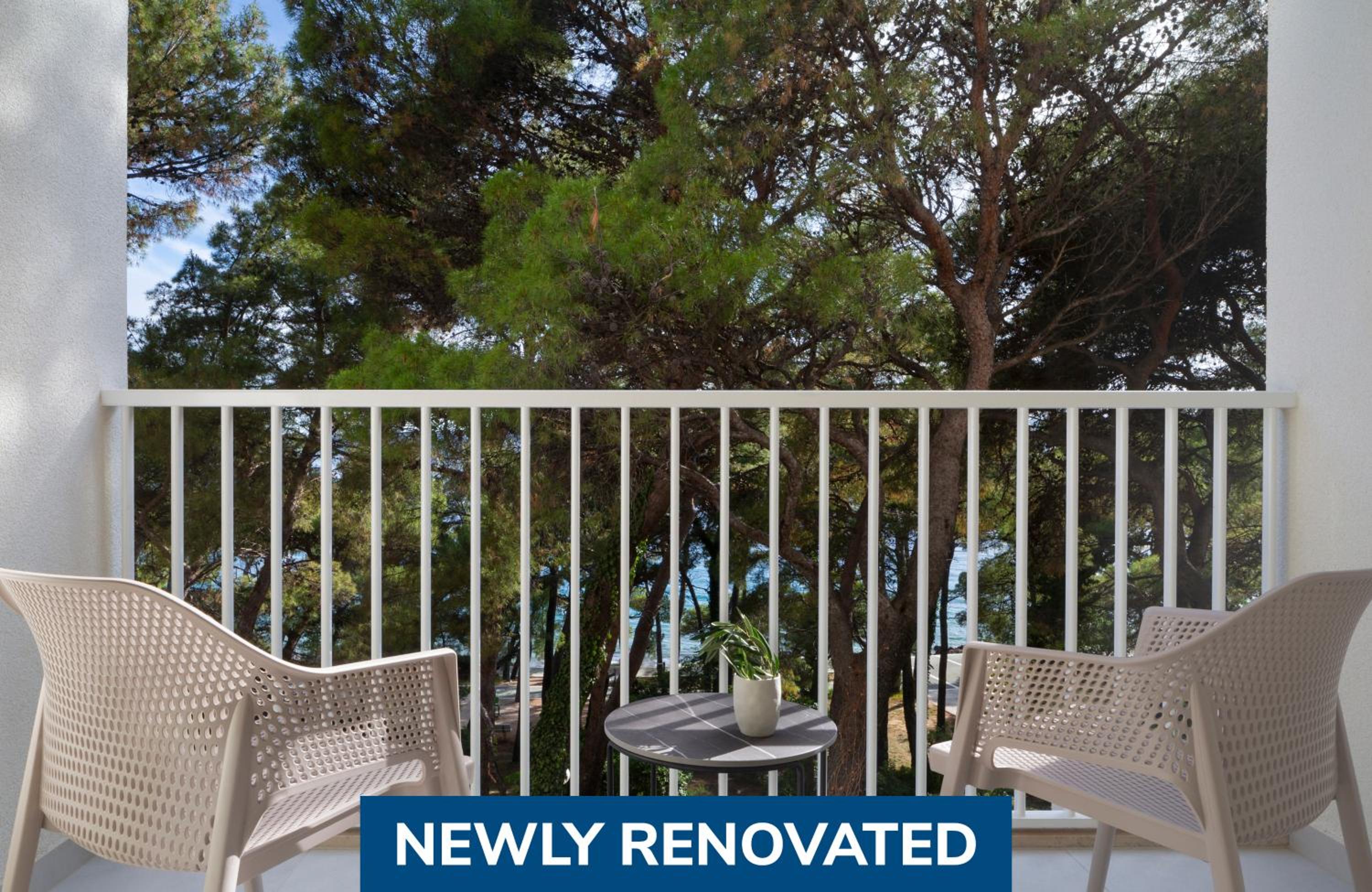 Standard Family Room with Balcony - Seaside