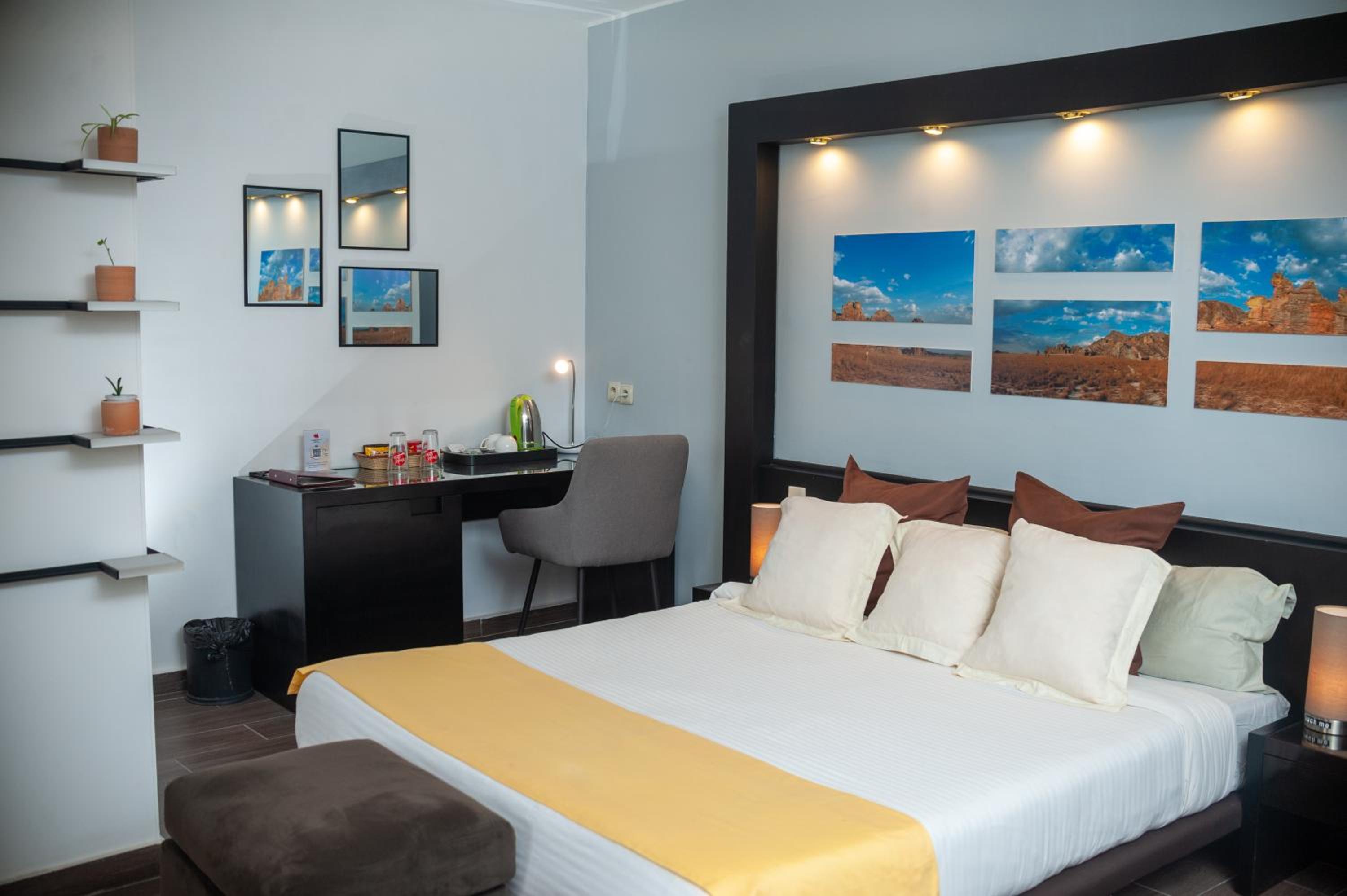 Executive Double Room with Club Lounge Access