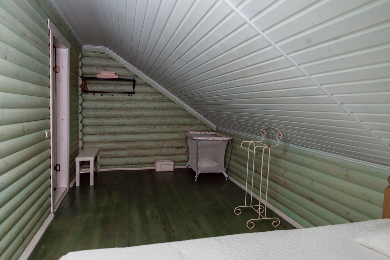 Апартаменты с видом на бассейн