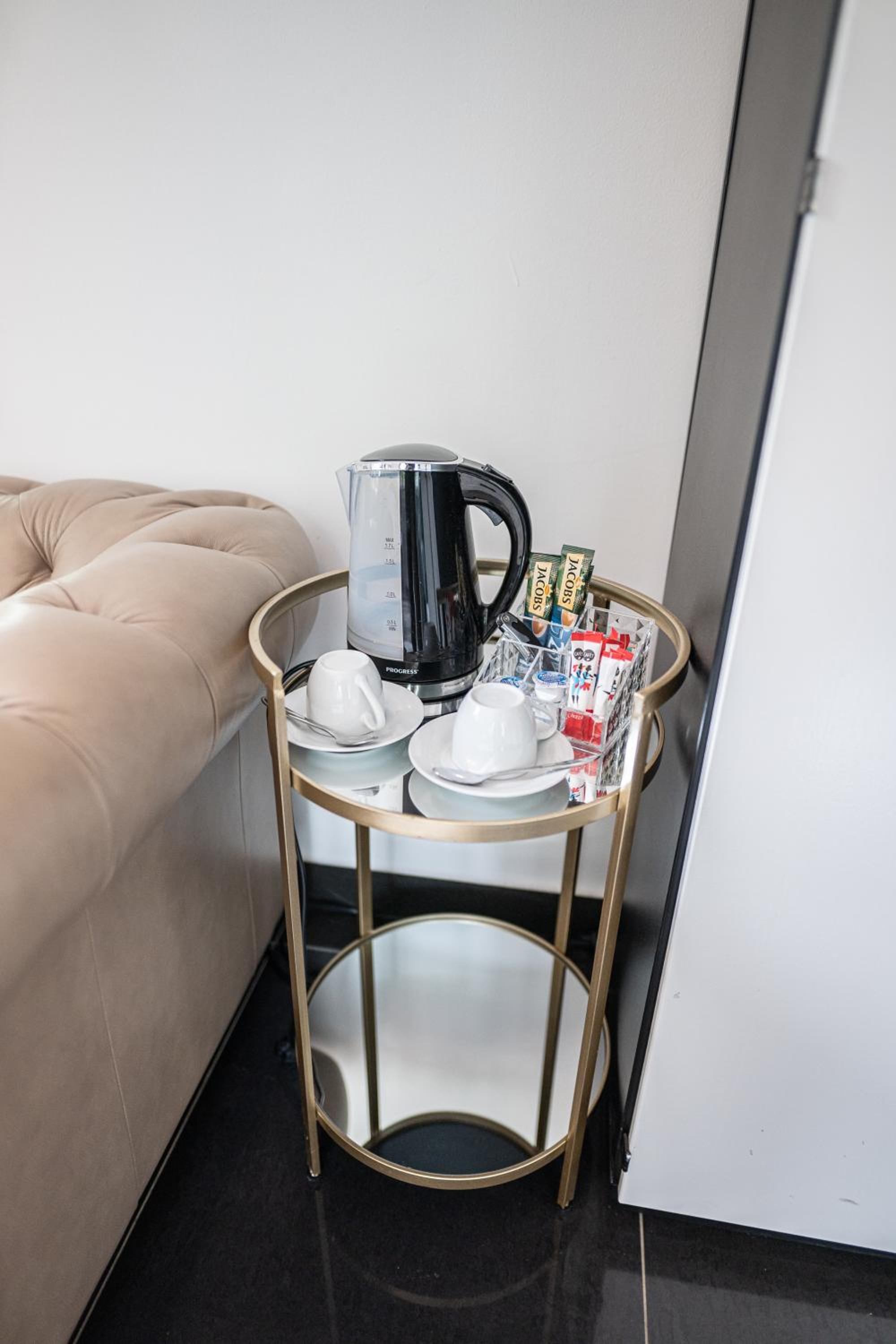 Deluxe Suite with Spa Bath