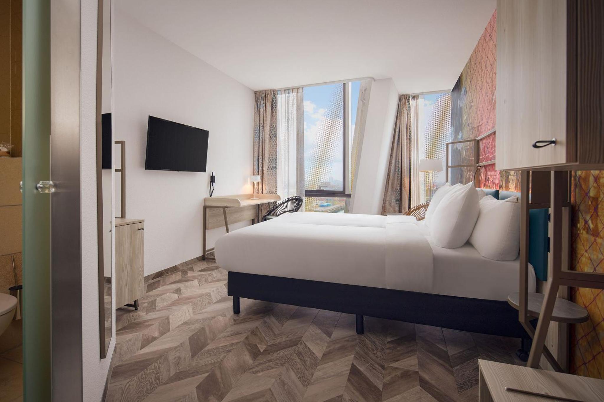City Twin Room