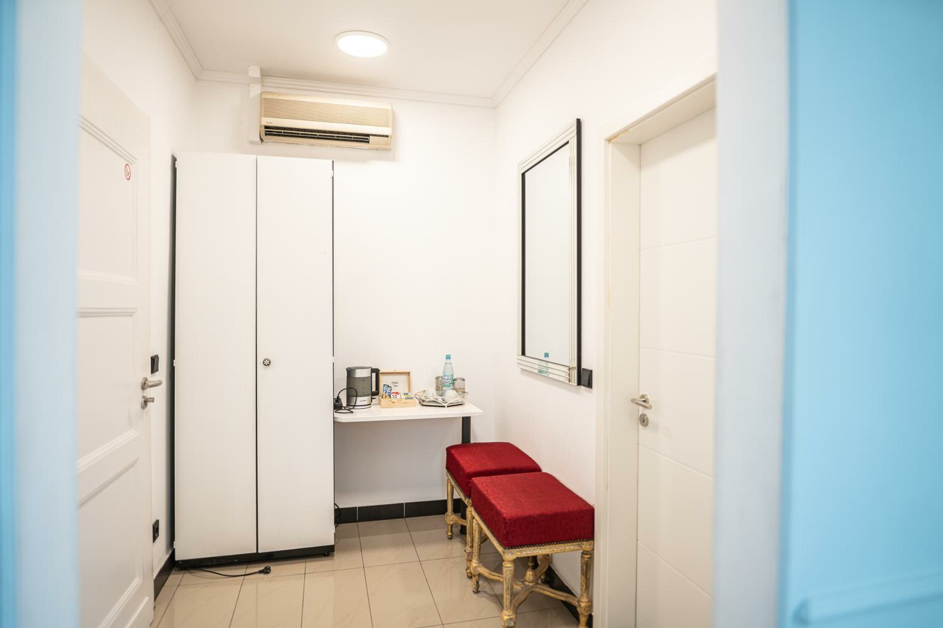 Deluxe Suite with Spa Bath