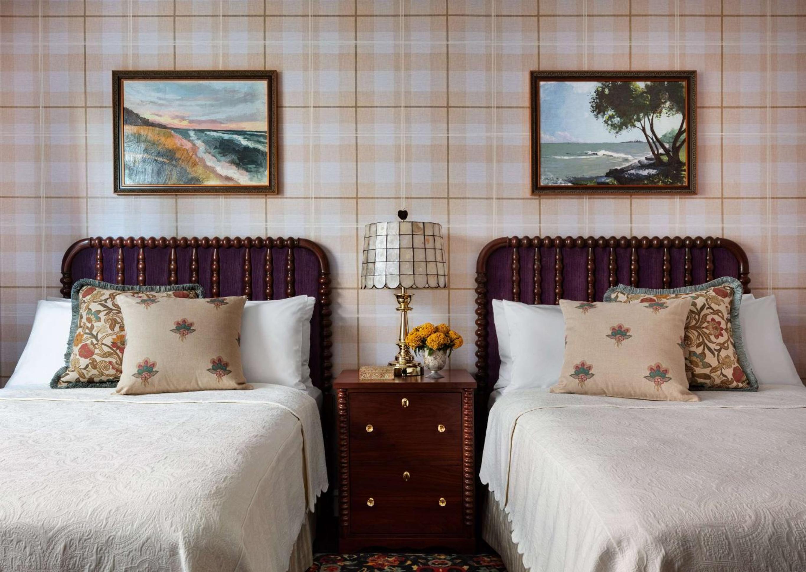 Graduate Double Room with Two Double Beds