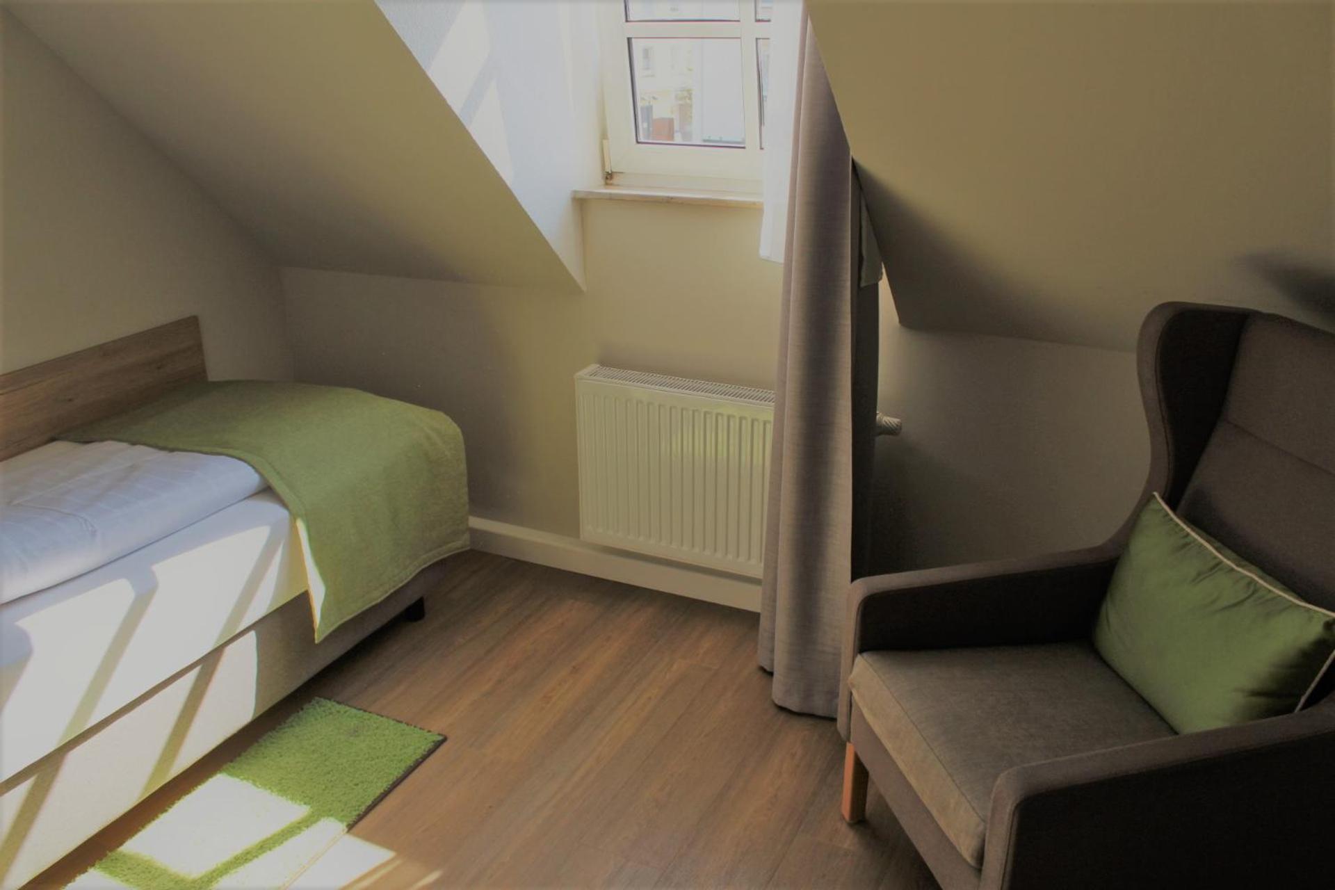 Comfort Triple Room