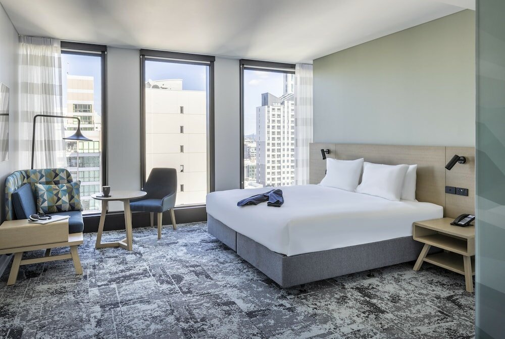 Standard Room, 1 King Bed, City View (Super King, with Free Breakfast)