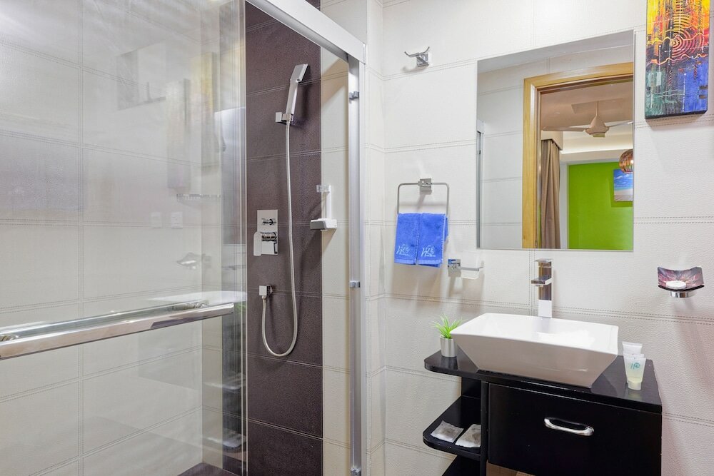 Deluxe Twin Room with Complimentary Transfer