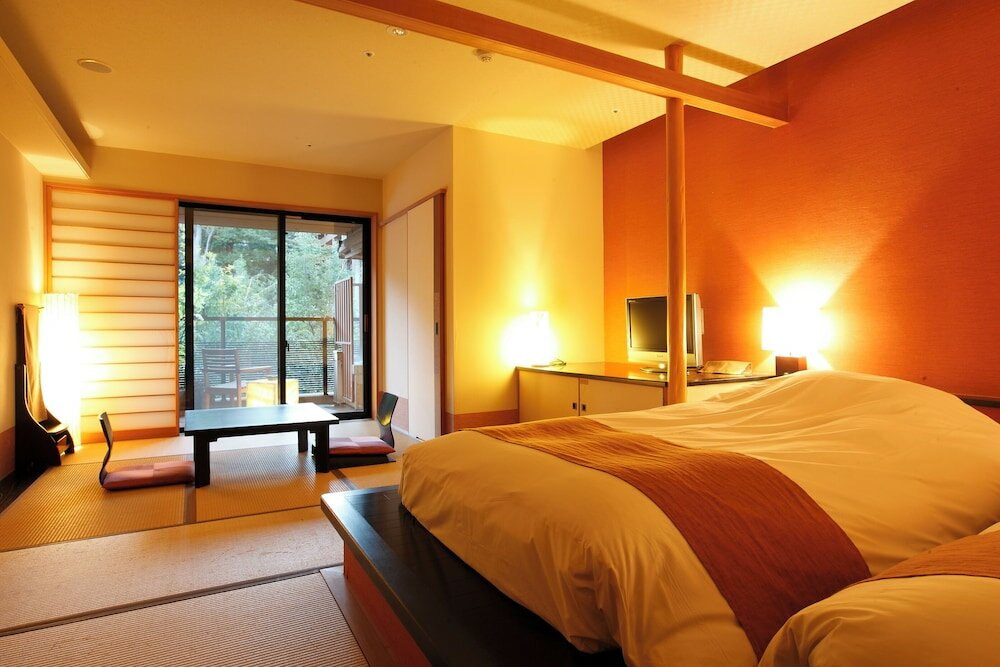 Japanese Western Style Room, For 3 People, Private Open-Air Bath