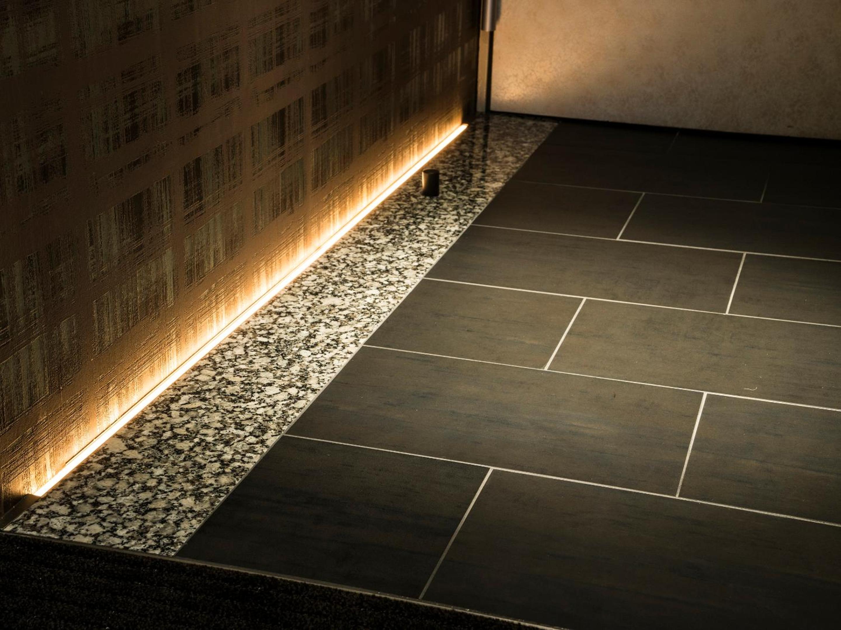 Japanesque Twin (3 Adults) - Non-Smoking