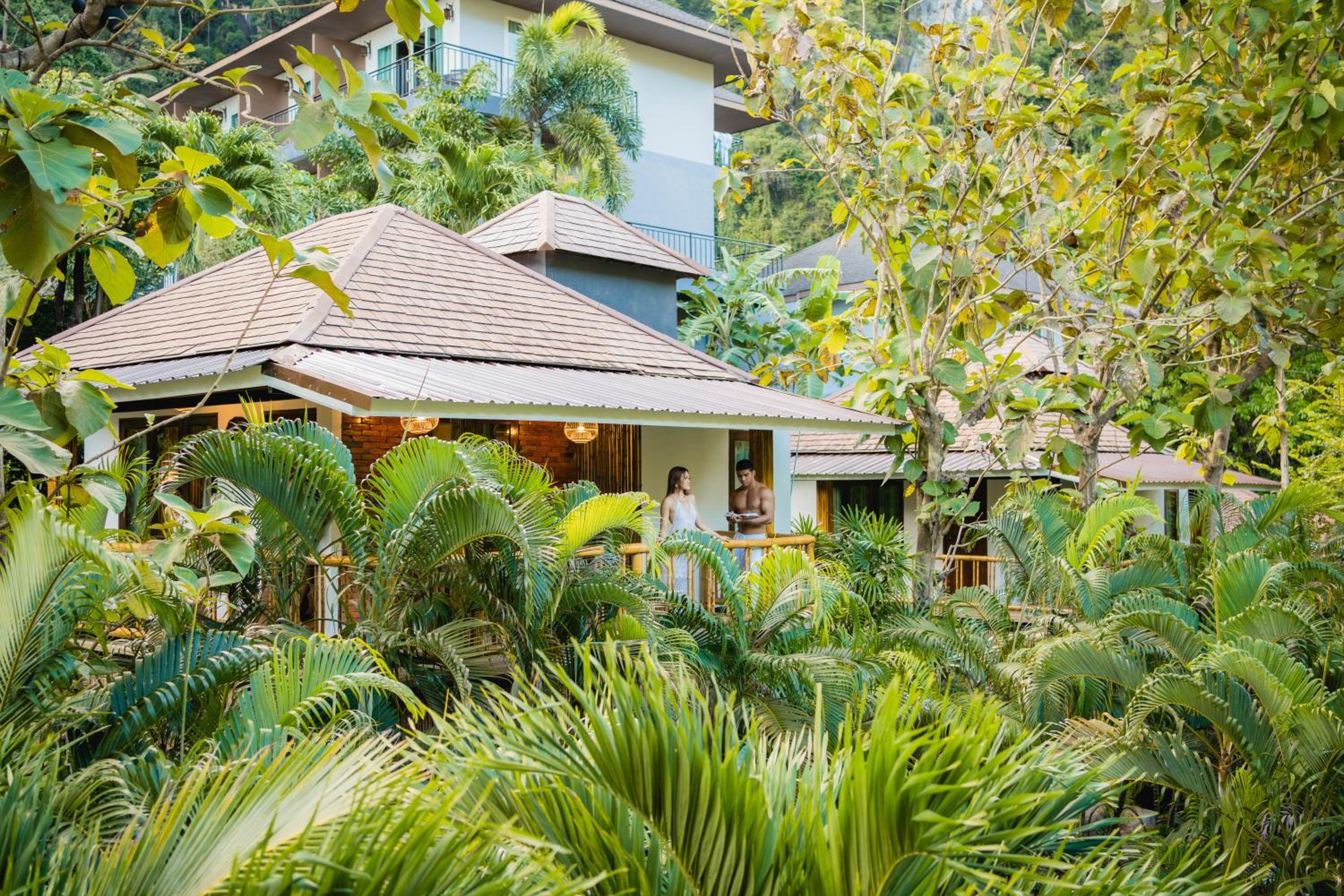 Garden Cottage- Free Beach Shuttle