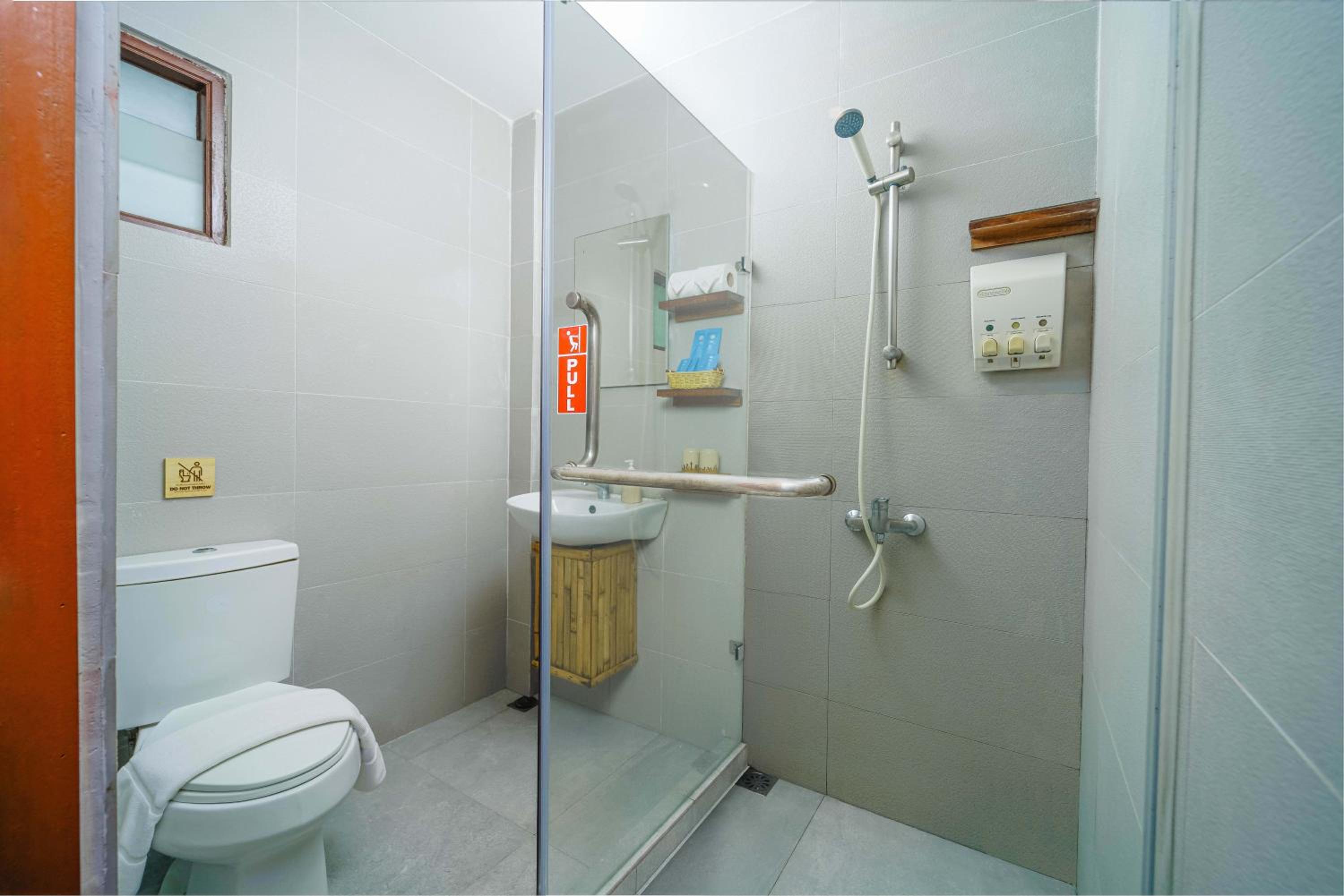 Deluxe Double with Balcony- Free Beach Shuttle