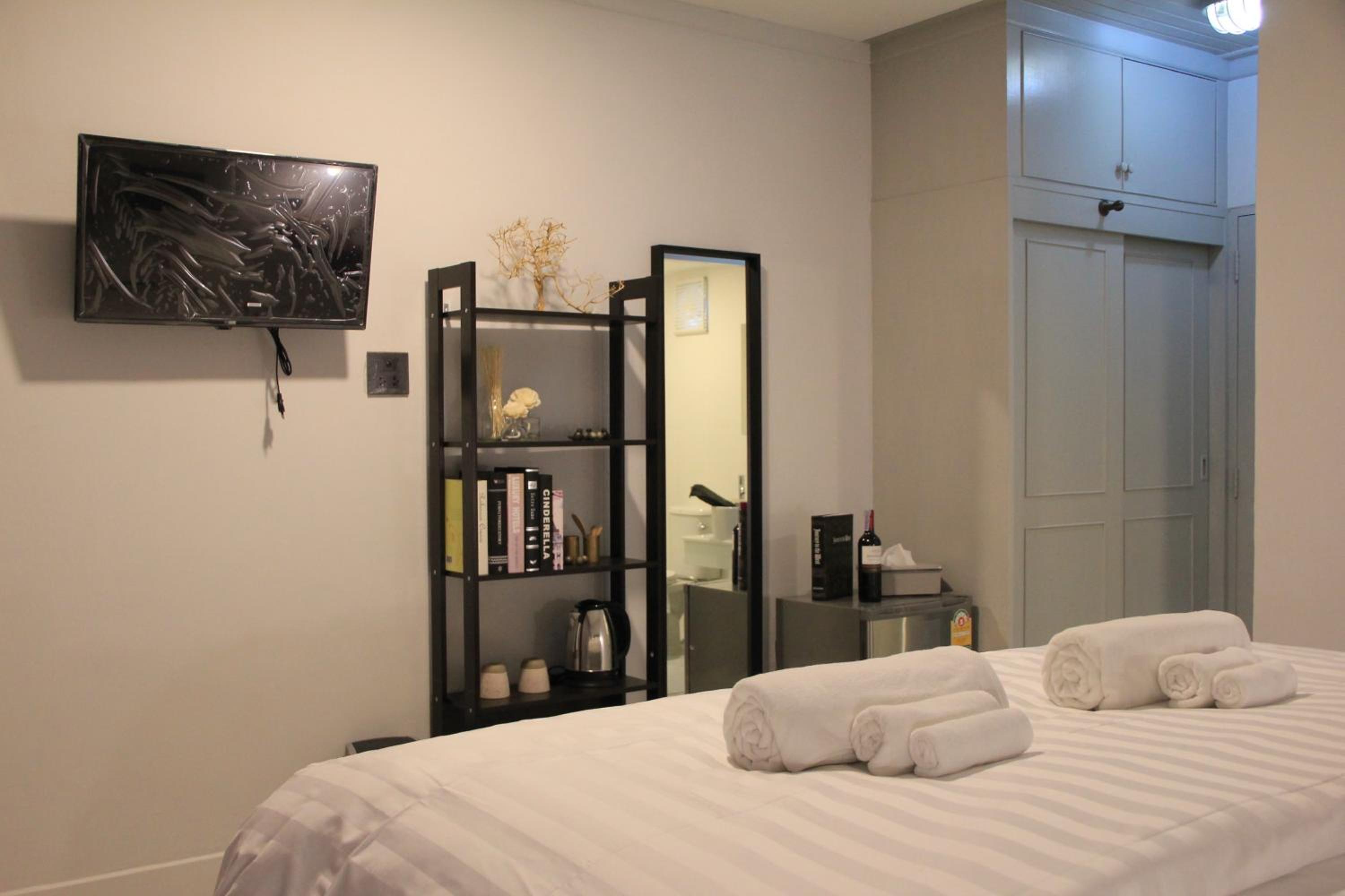 Superior Double or Twin Room with Sea View