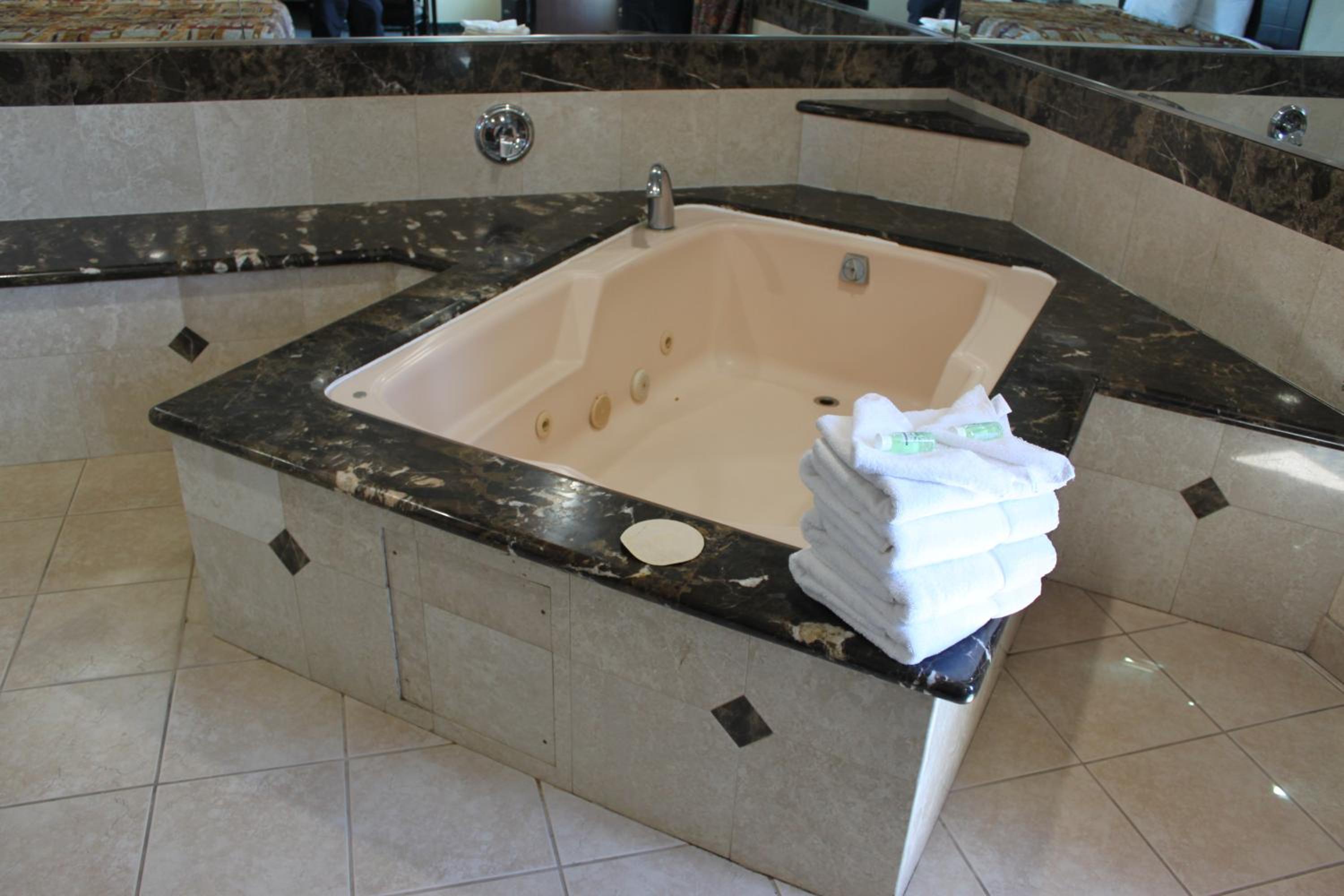 King Room with Spa Bath Non Smoking