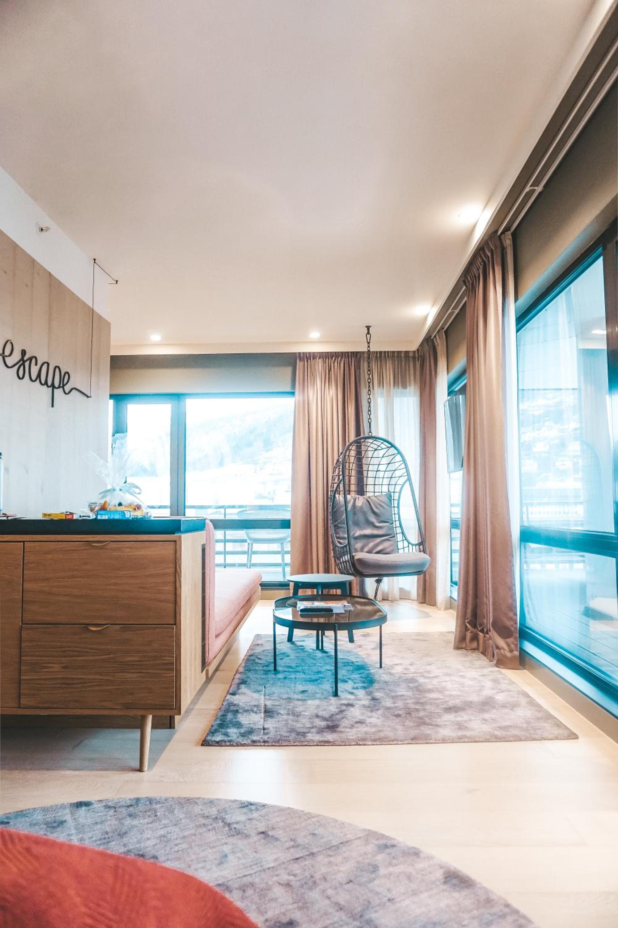 Norway Suite with Sauna and Jacuzzi