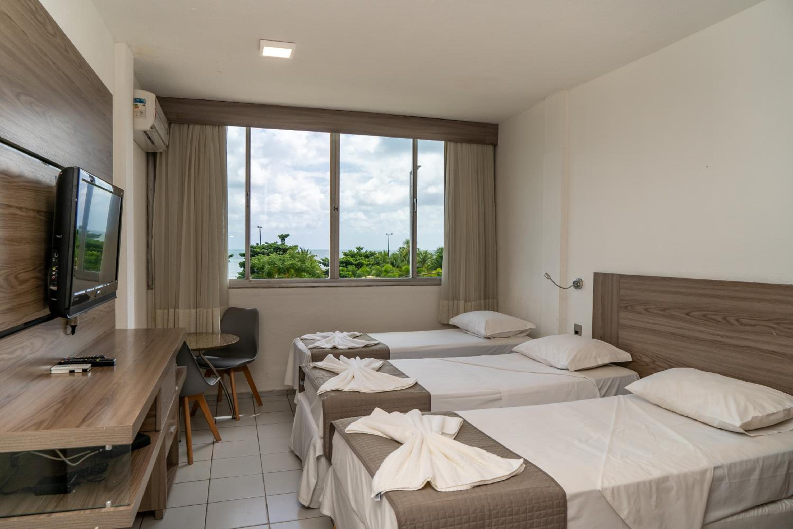 Triple Room with Partial Sea View