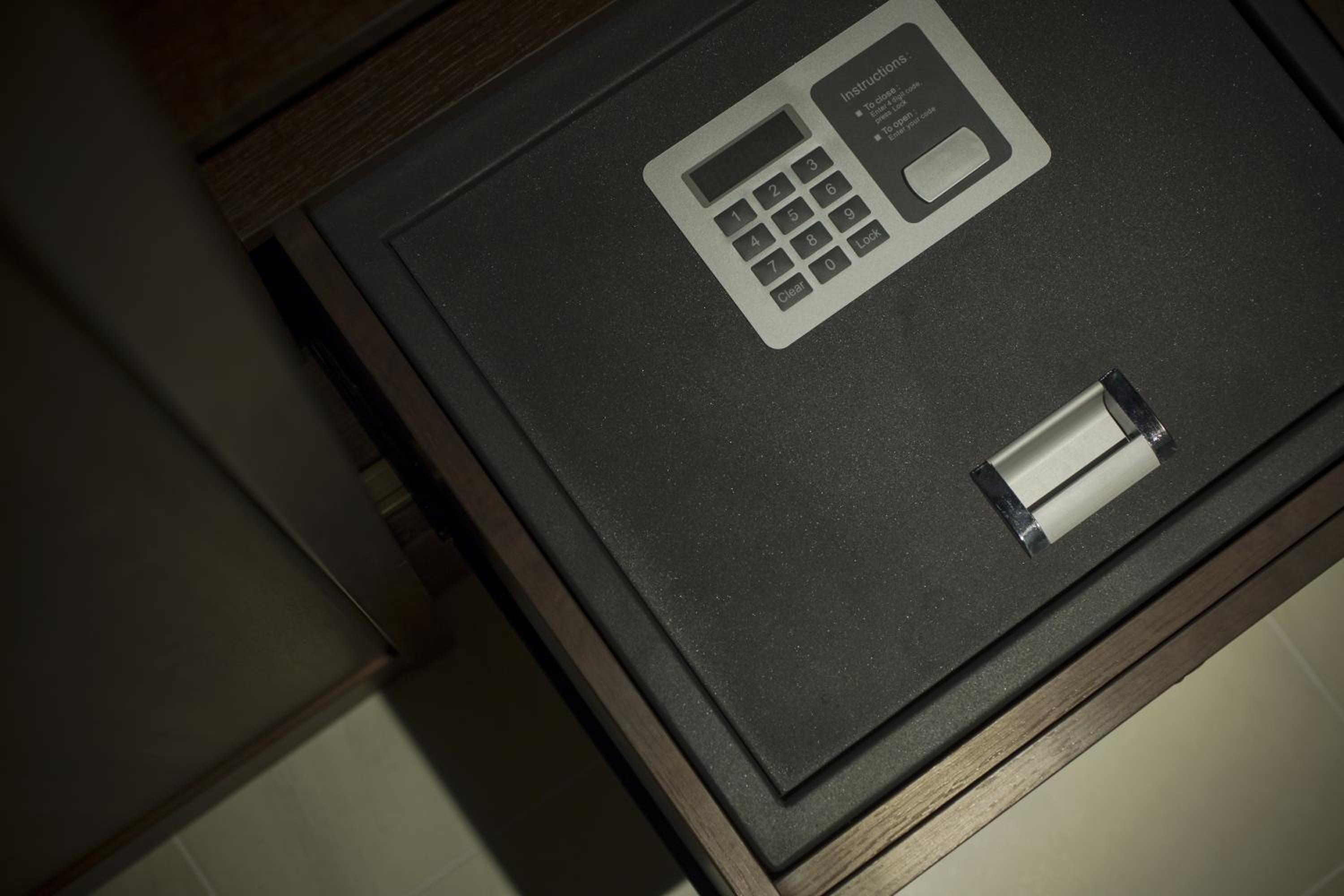 Grand Comfort Deluxe Twin Room -Non-Smoking