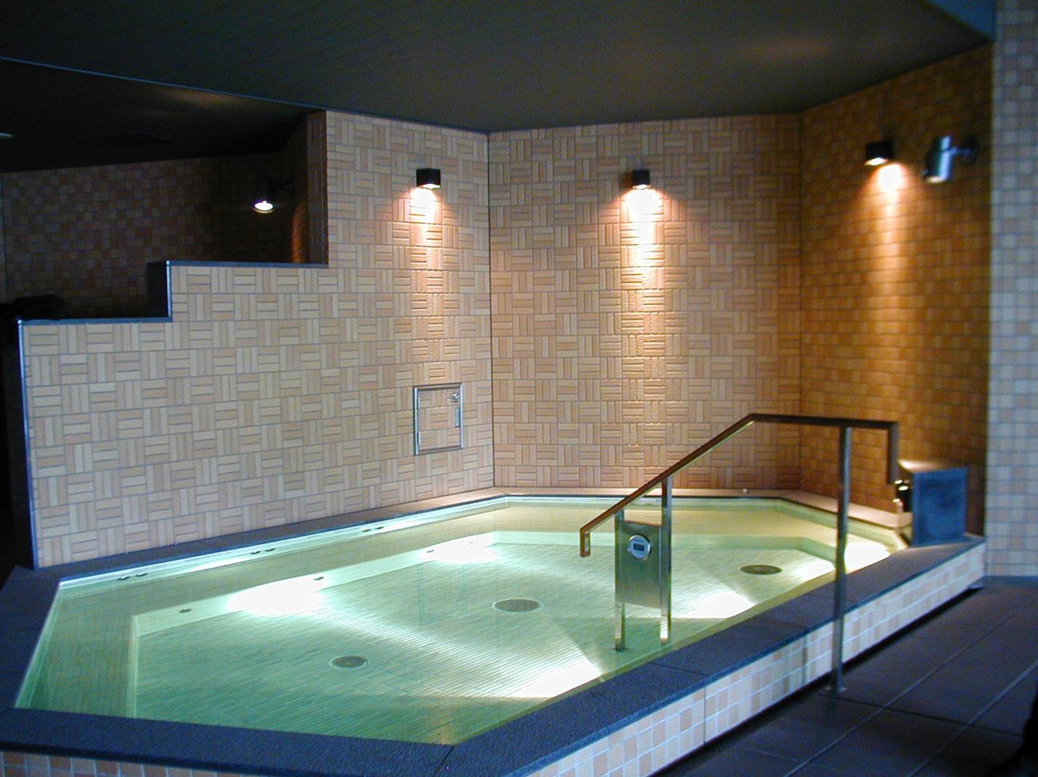 G7 Club Floor Luxury Room with View bath - Non-Smoking