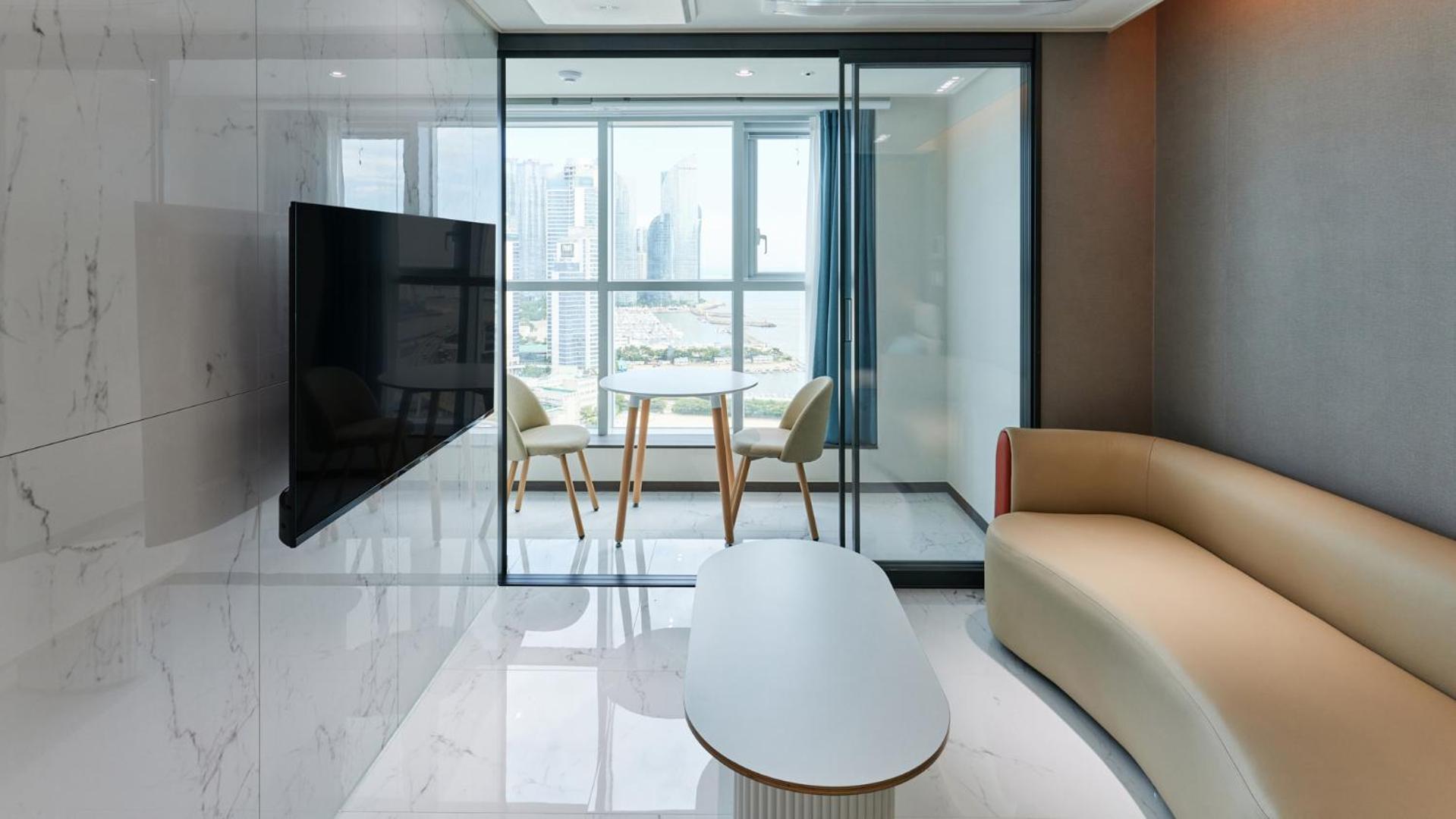 Premier Ocean Family 