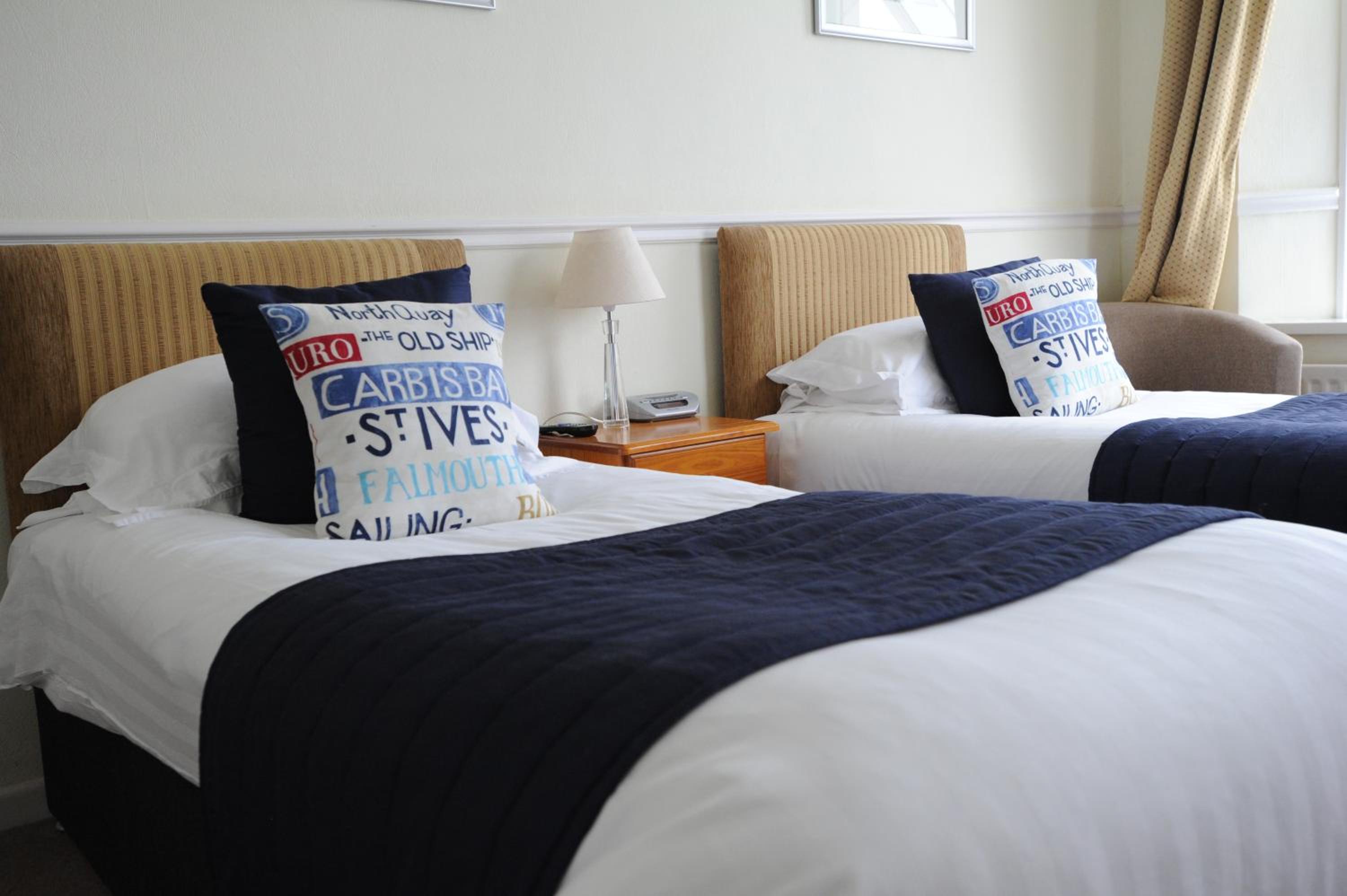 Superior Twin Room with Sea View