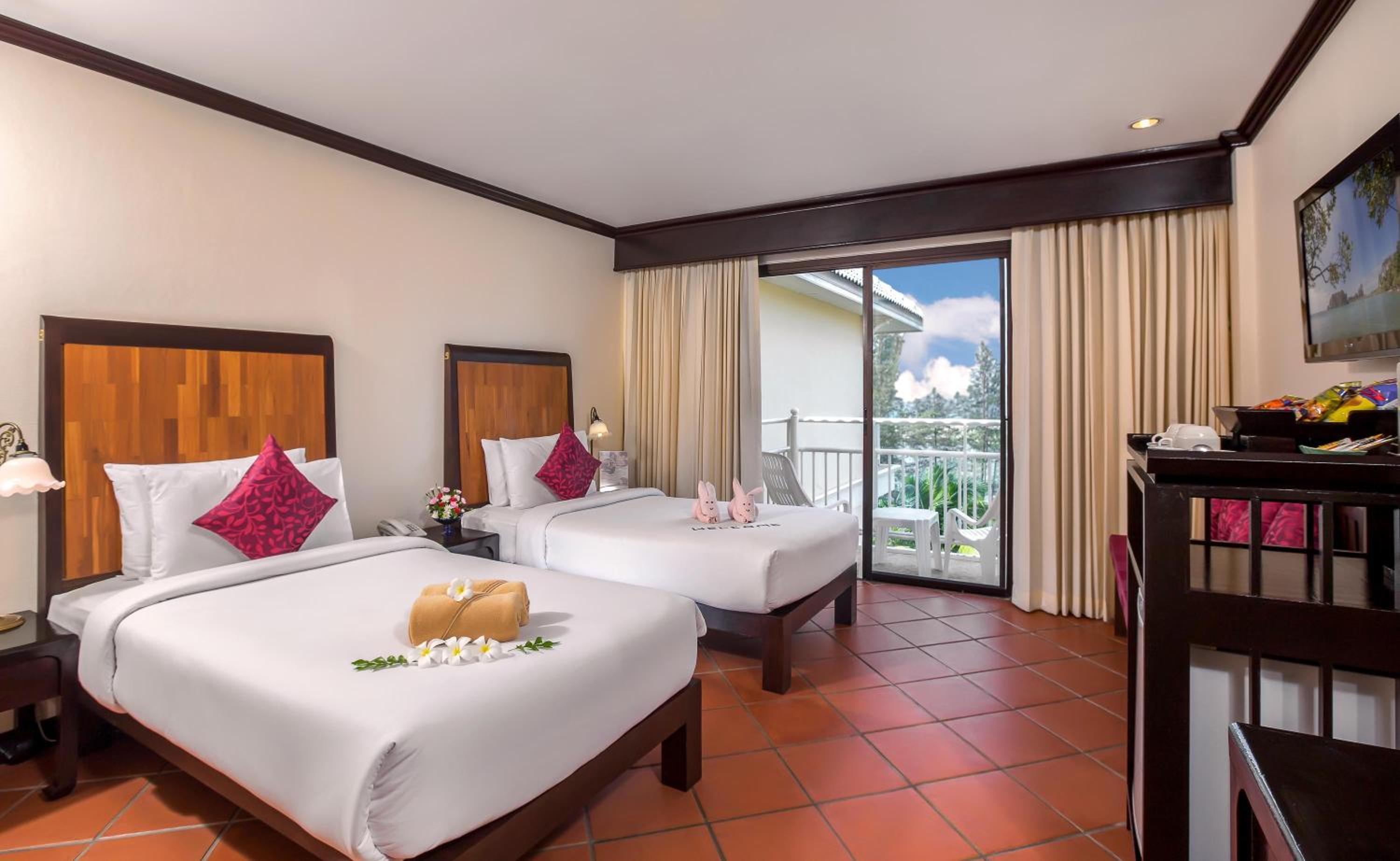 Superior Double or Twin Room with Sea View