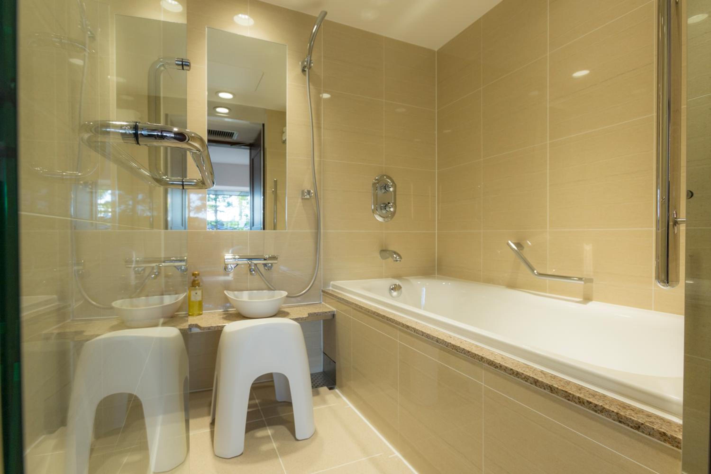 Junior Suite - Non- Smoking