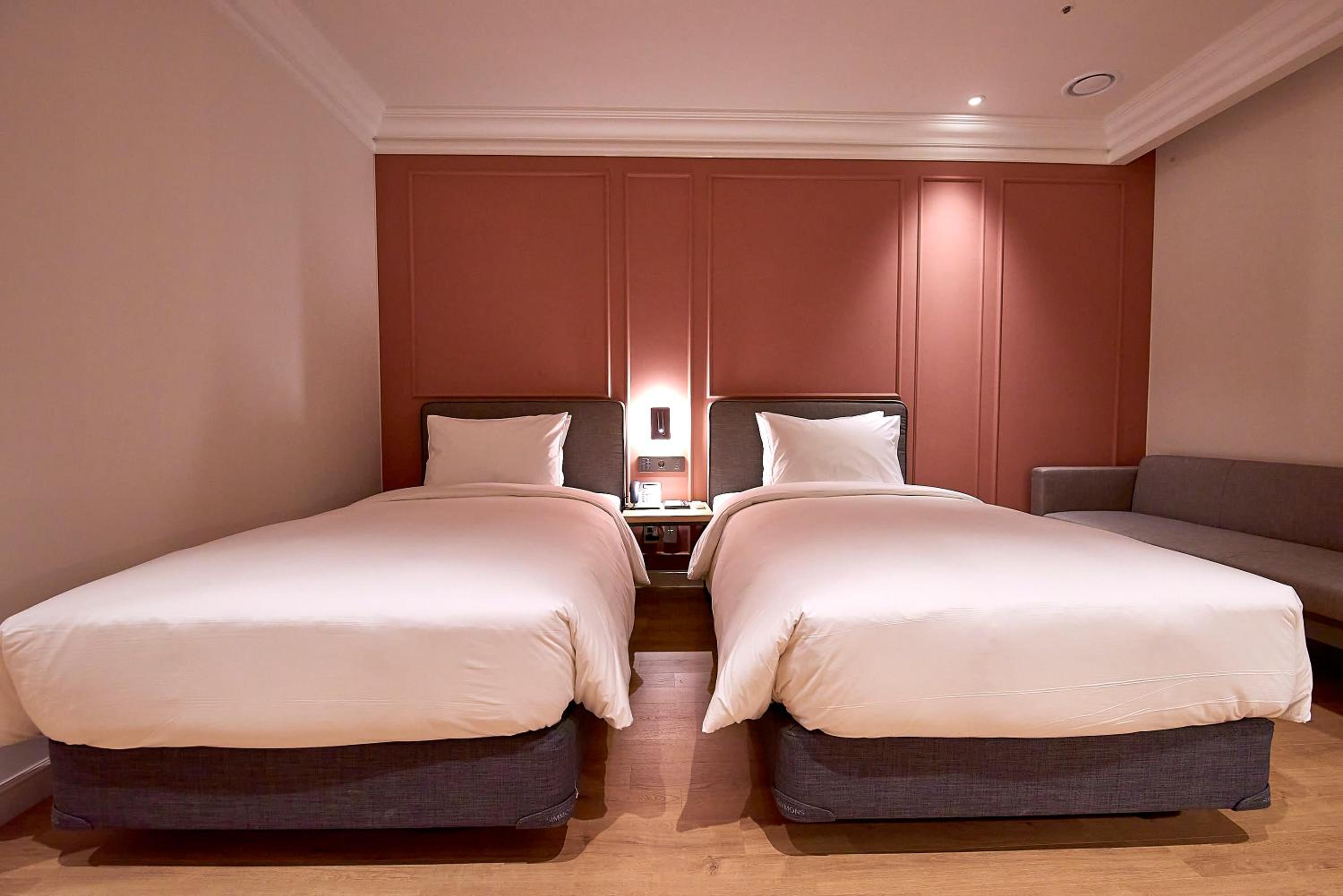 Superior Twin Room