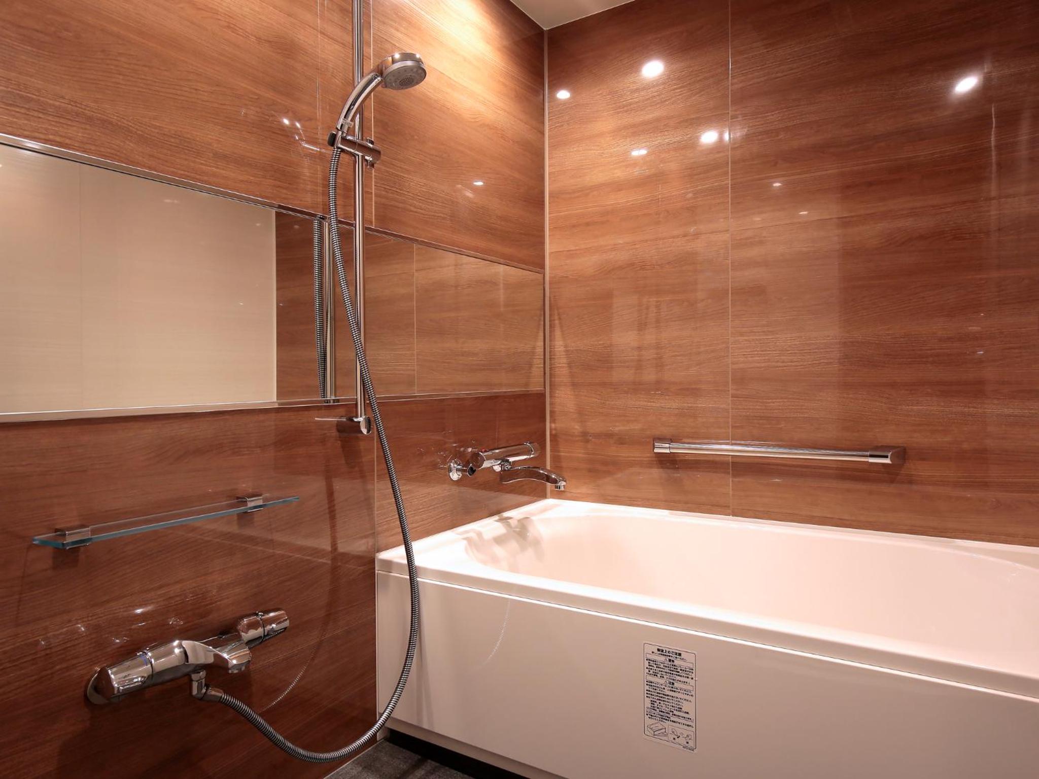 Deluxe Twin Room with Free access to Lounge - Non-Smoking