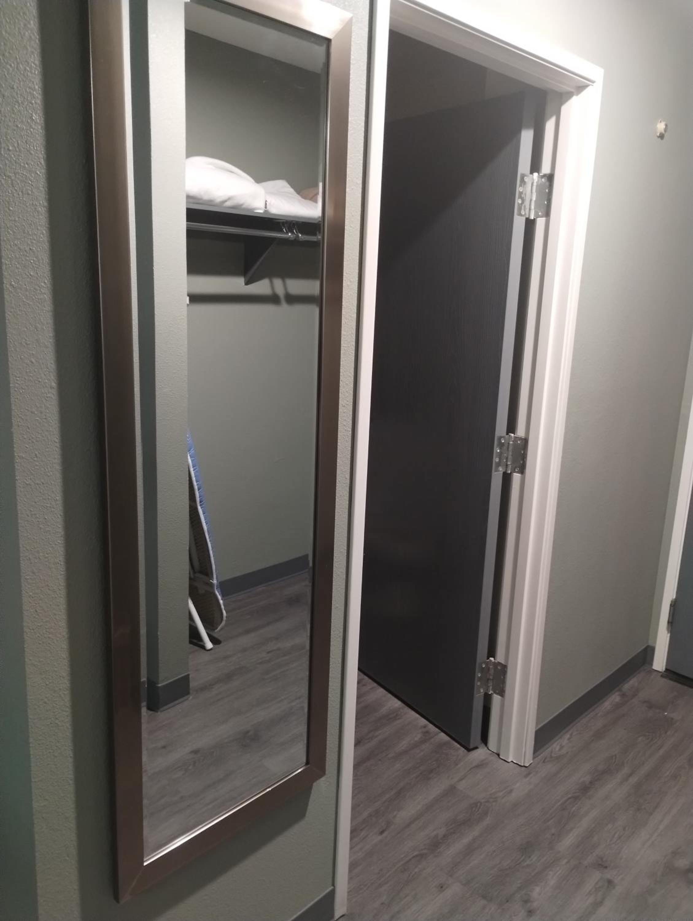 Standard Queen Room with Two Queen Beds - Non Smoking 