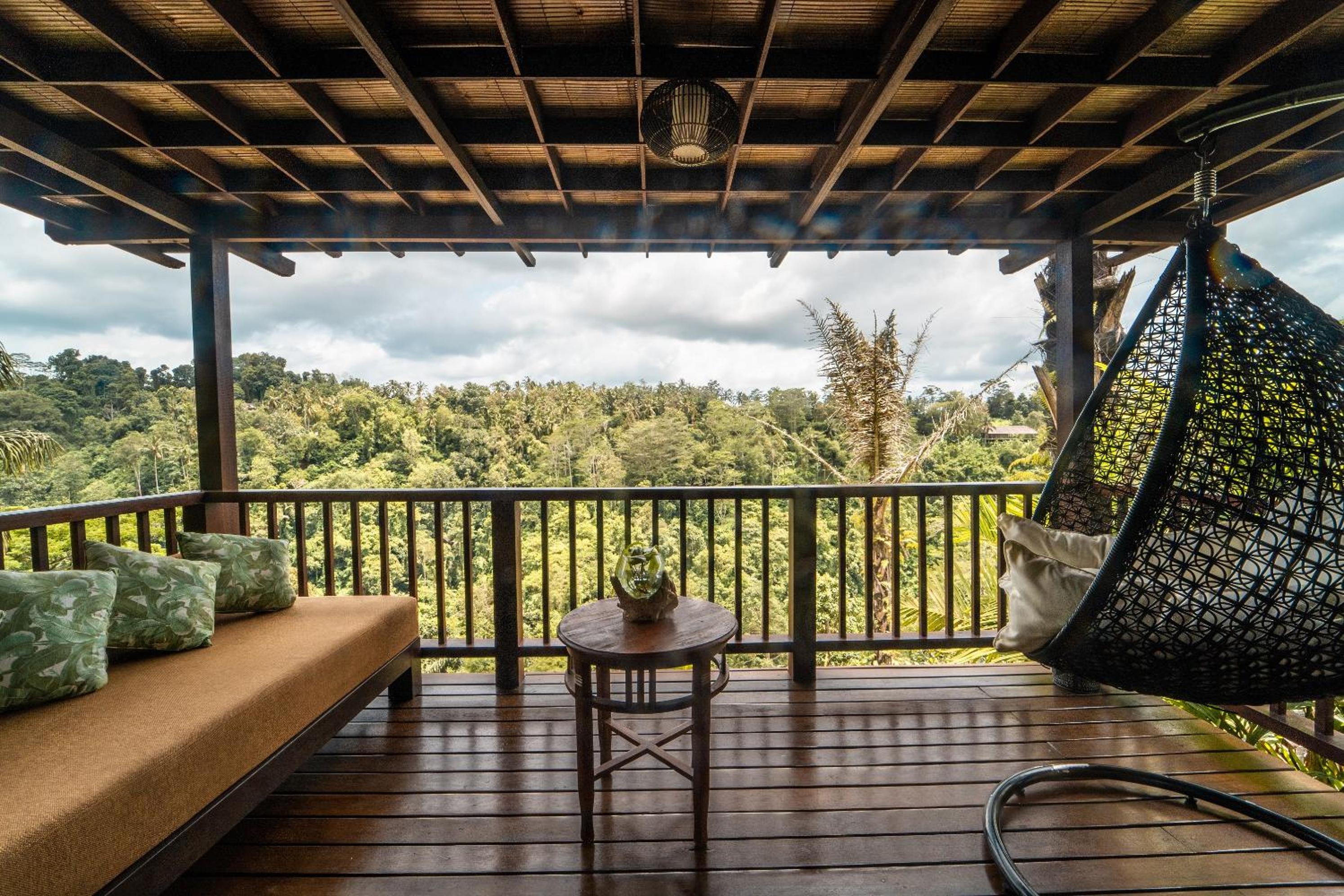 Sunrise View Villa with Free Daily Sunset Yoga and Afternoon Tea