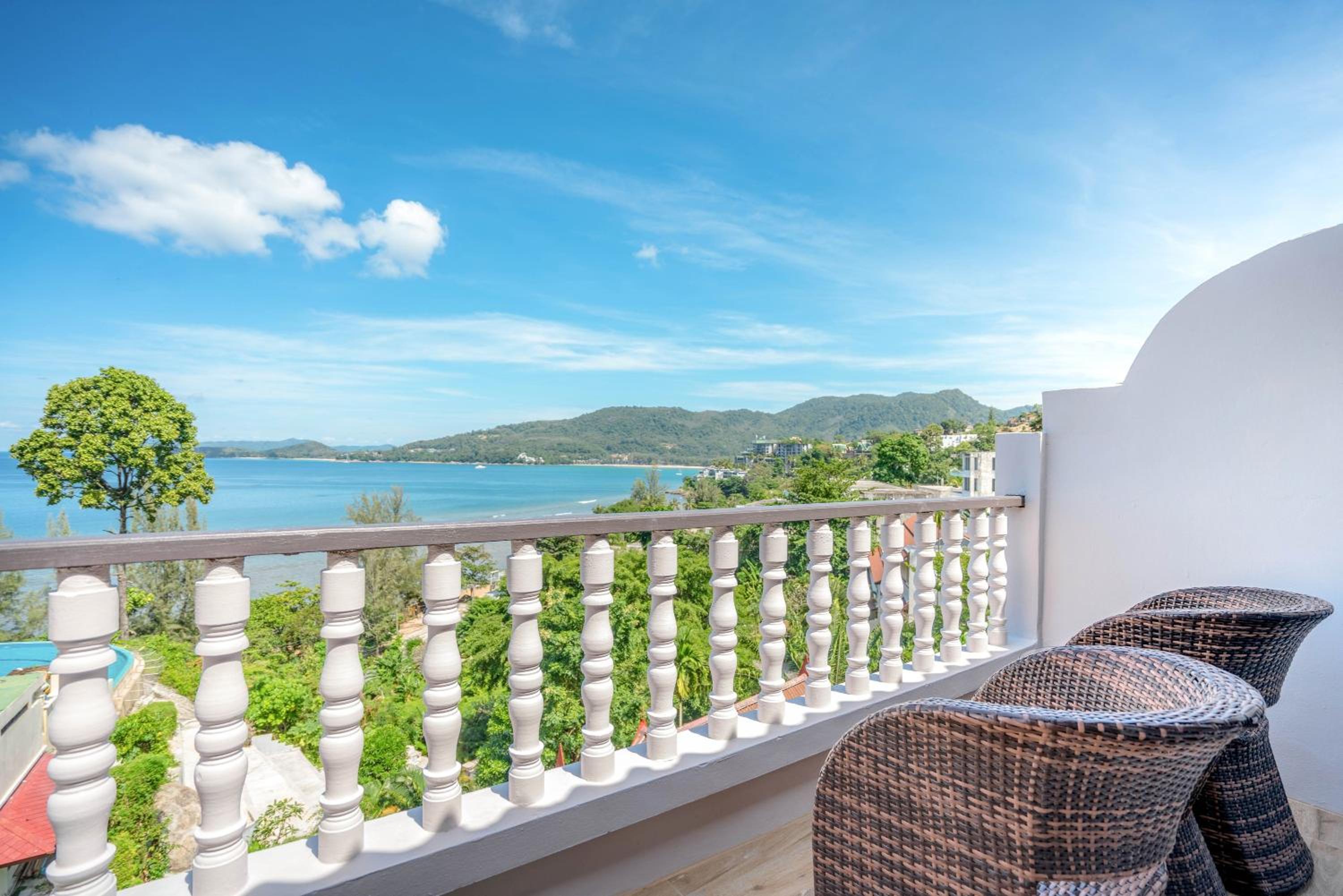 Deluxe Double Room with Sea View