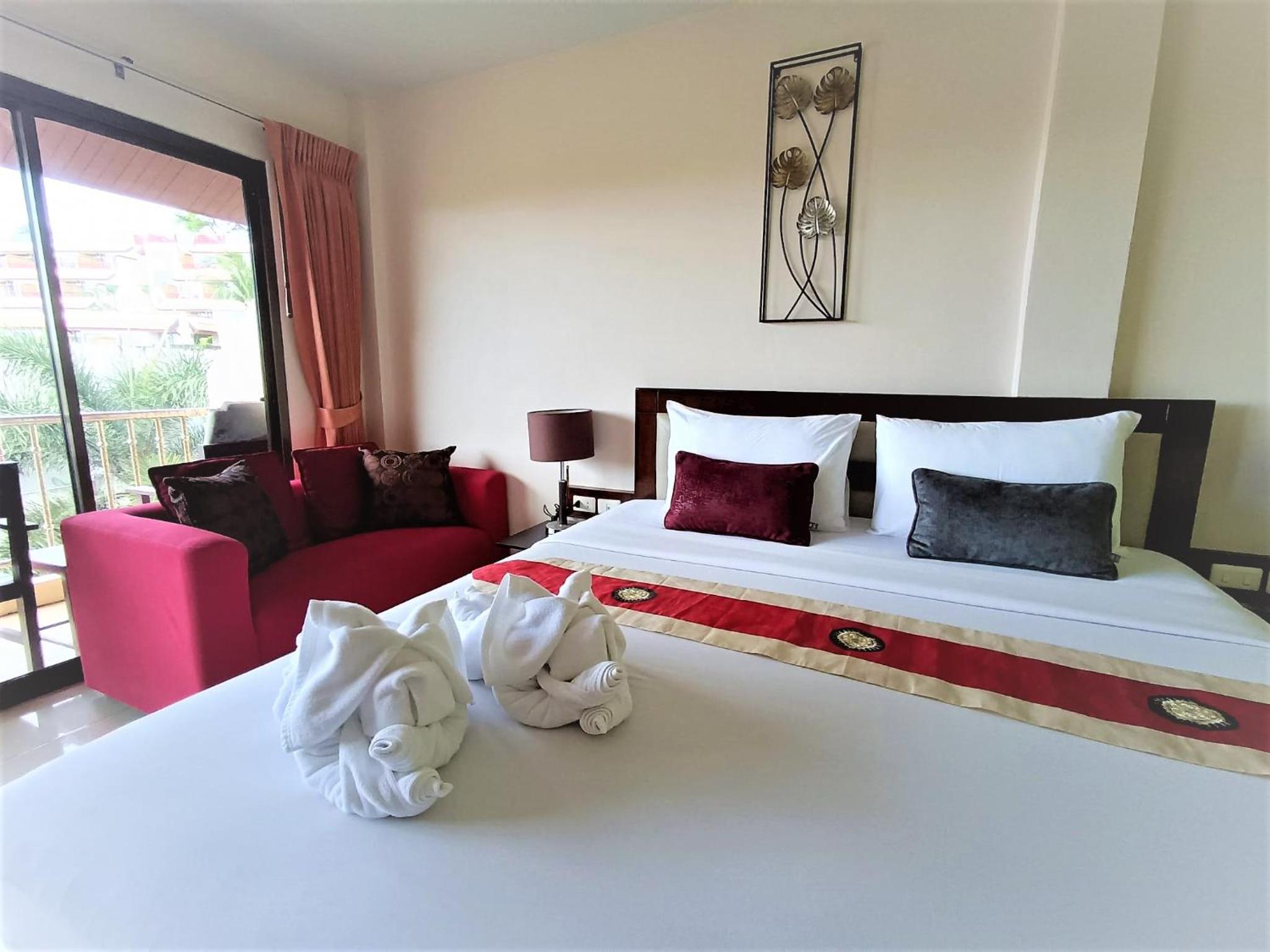  Deluxe Double Room with Balcony  and Partial Sea View