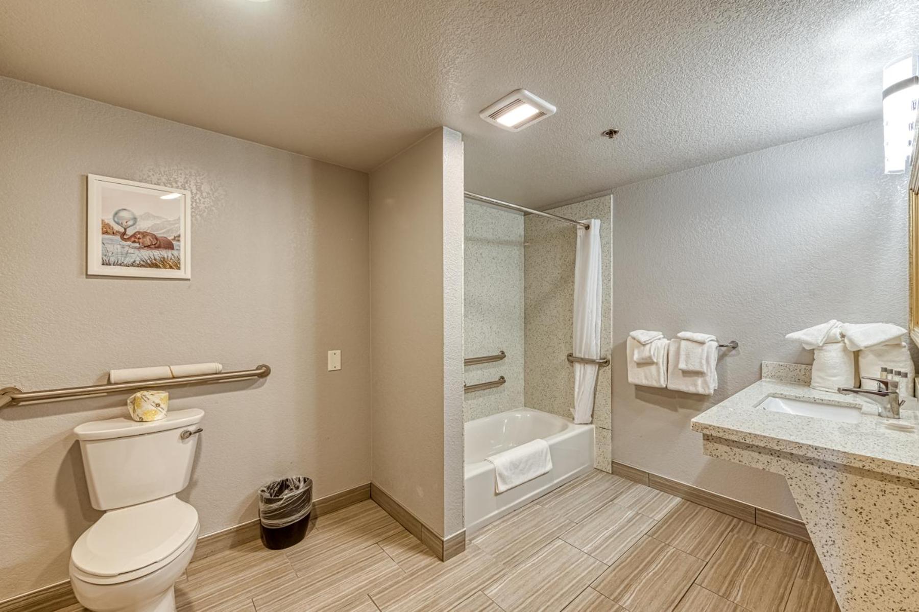 Queen Room with Two Queen Beds with Accessible Tub - Accessible/Non Smoking