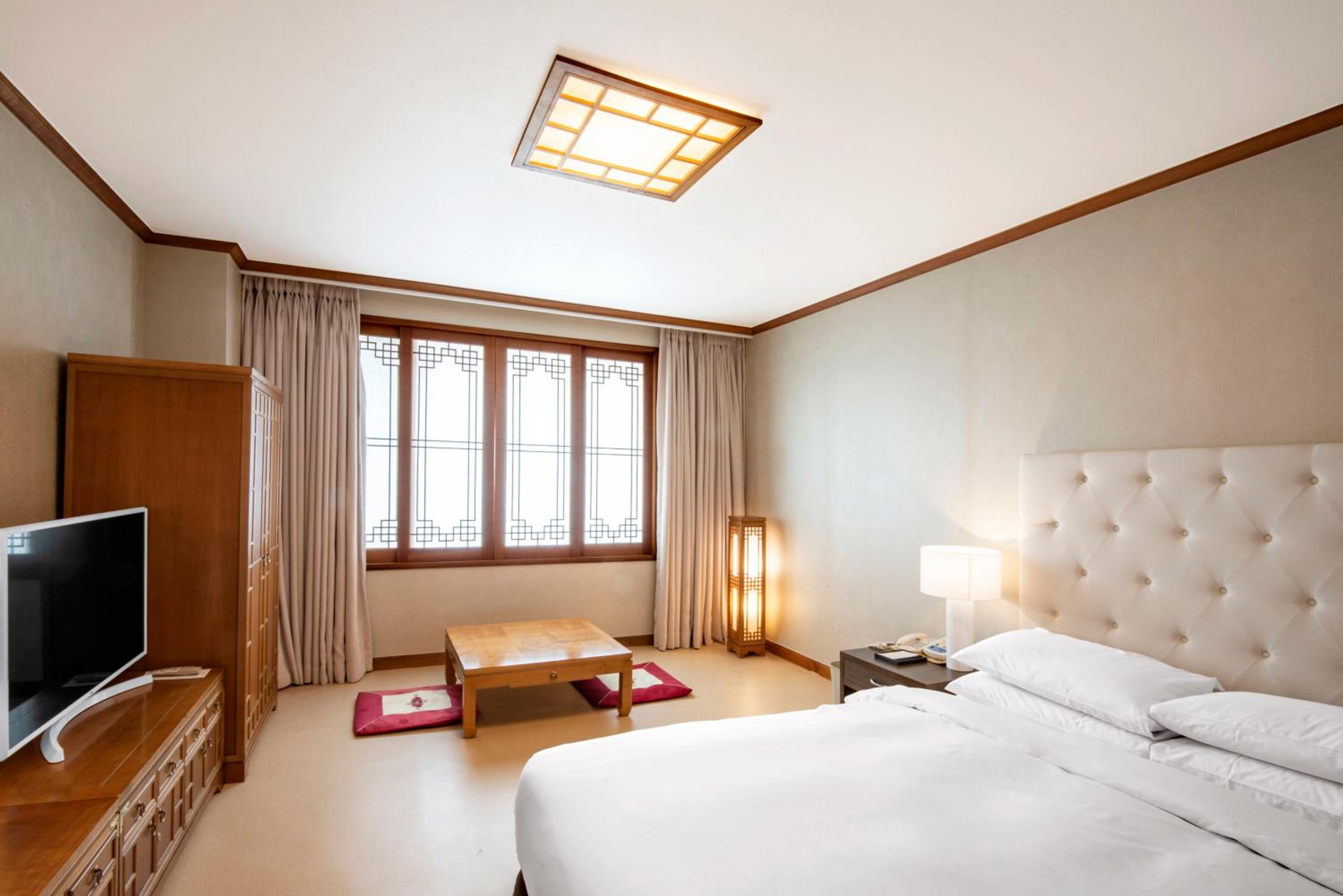 Korean-Style Double Room - Two Welcome Drink Coupons per stay