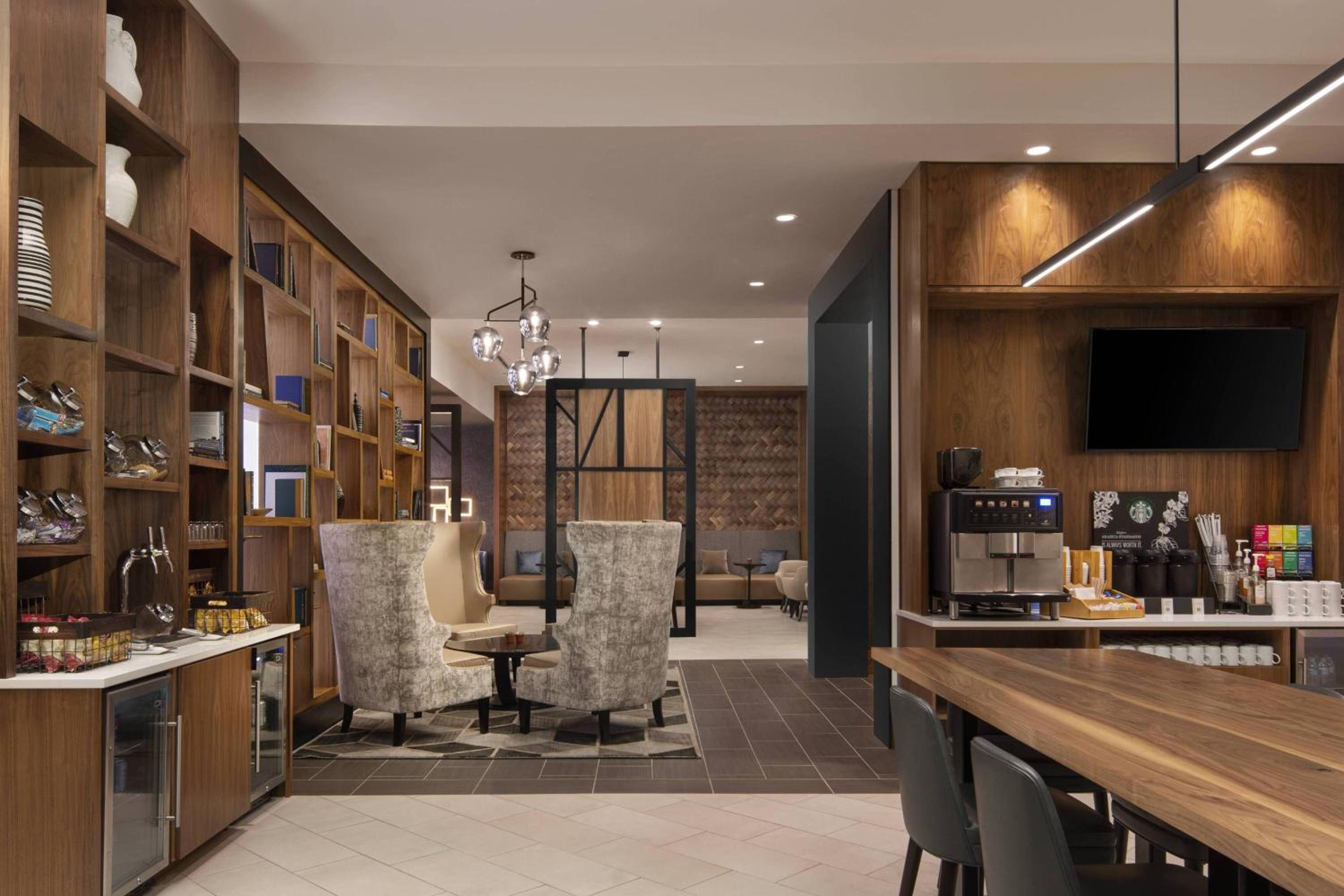 King Room - M Club Level