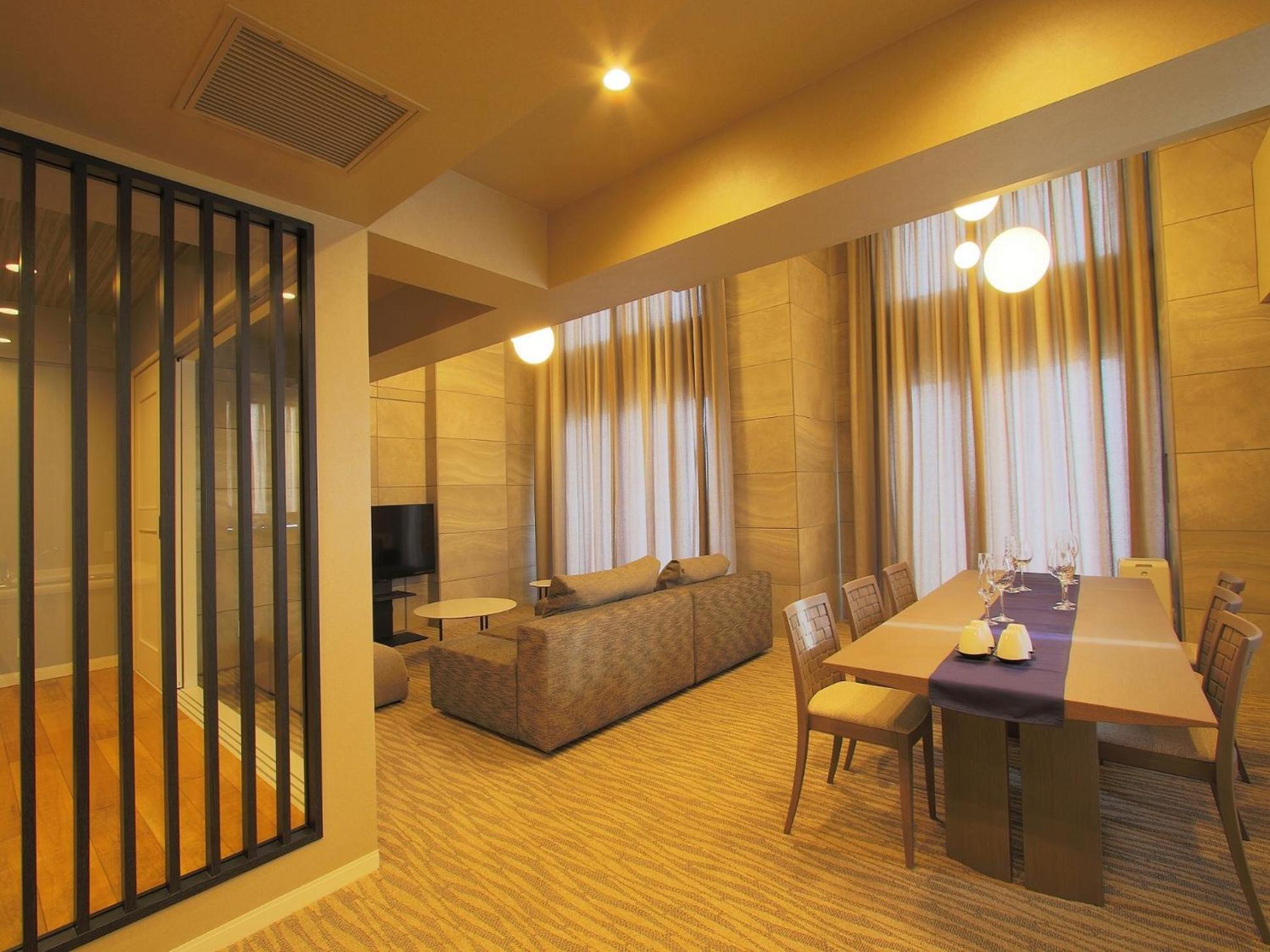 Corner Suite Room The Fuji (11F) with Mt.Fuji view - Non-Smoking