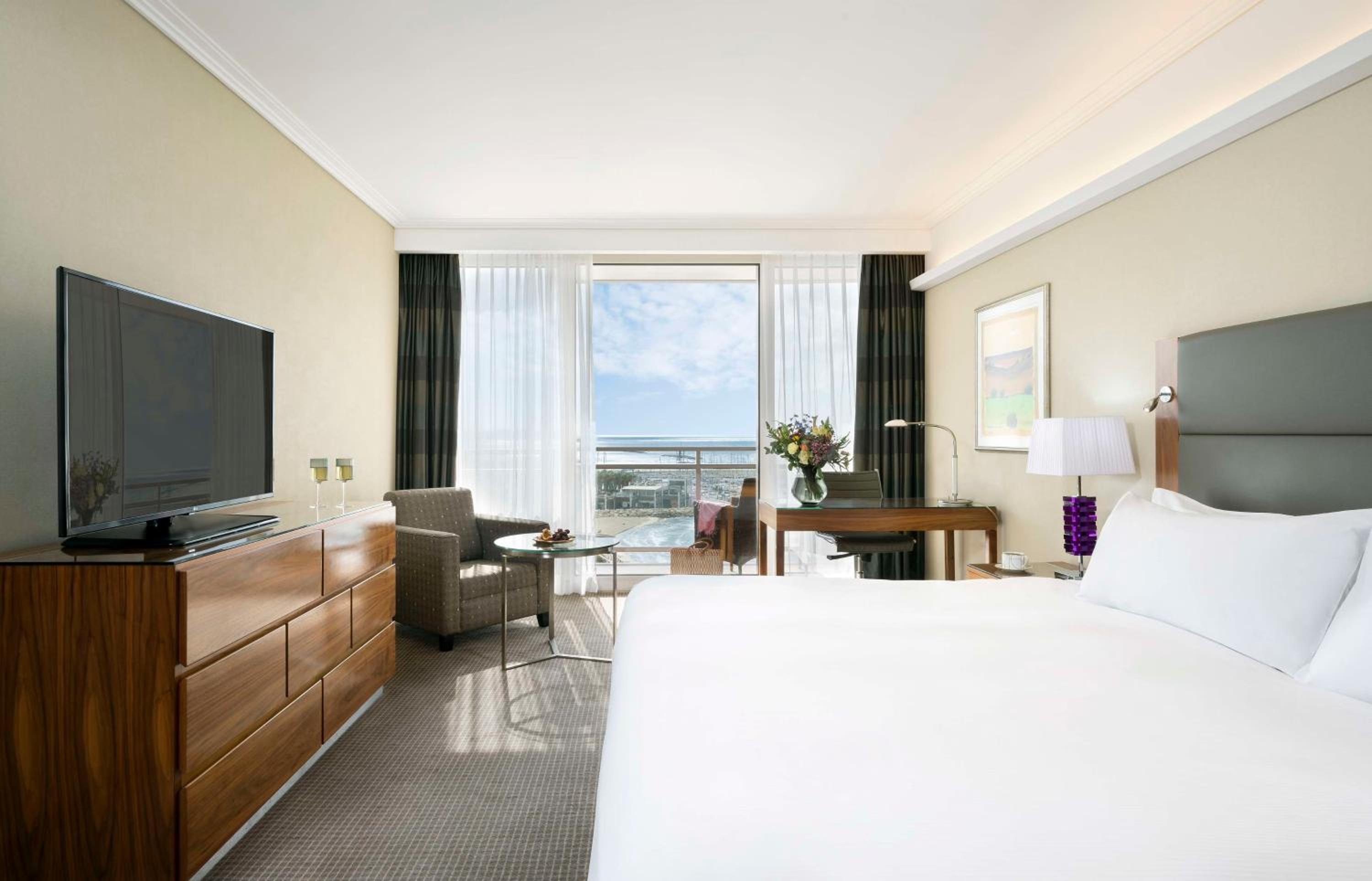 Grand Sea View Room