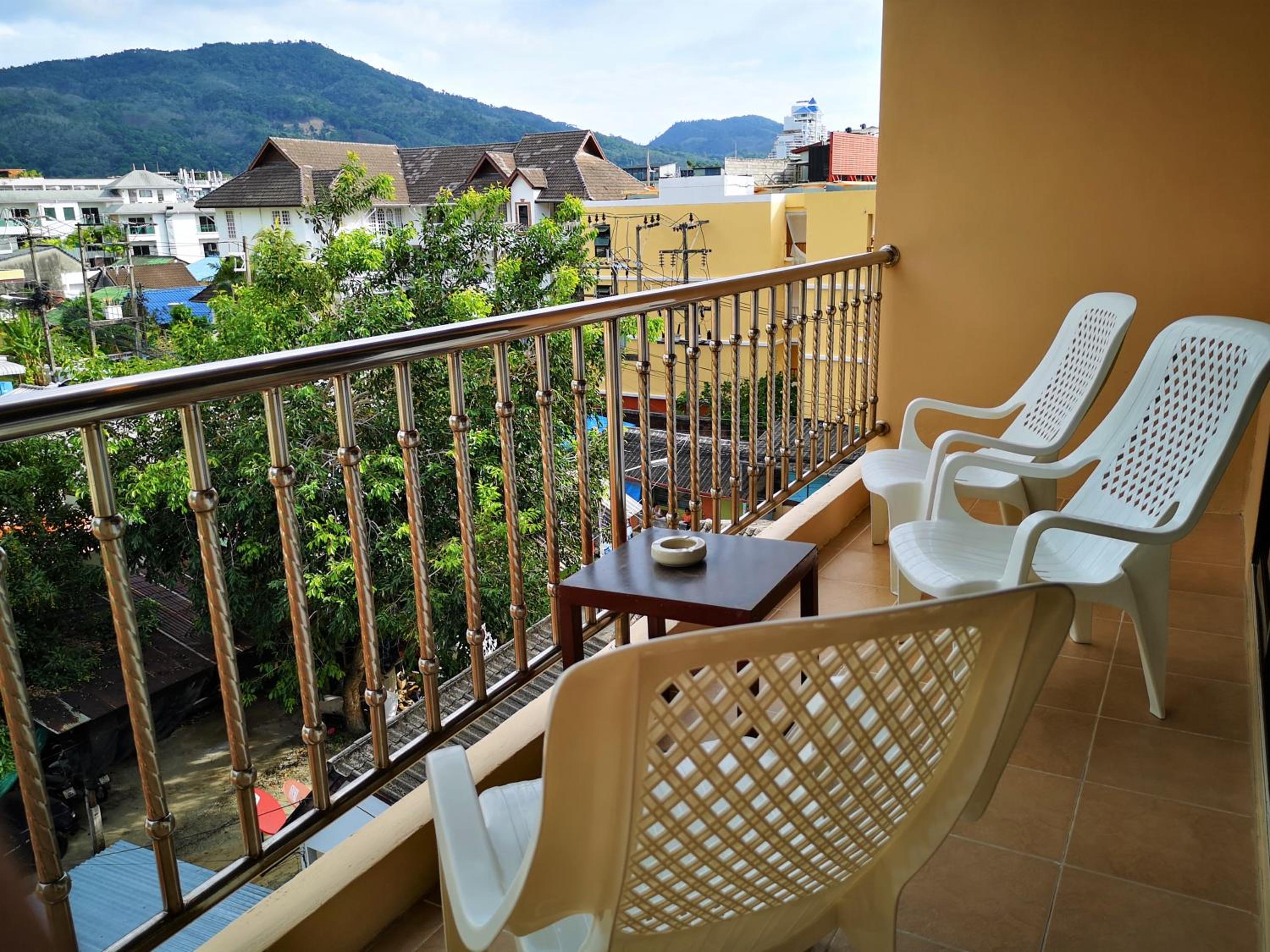 Triple Room with Balcony