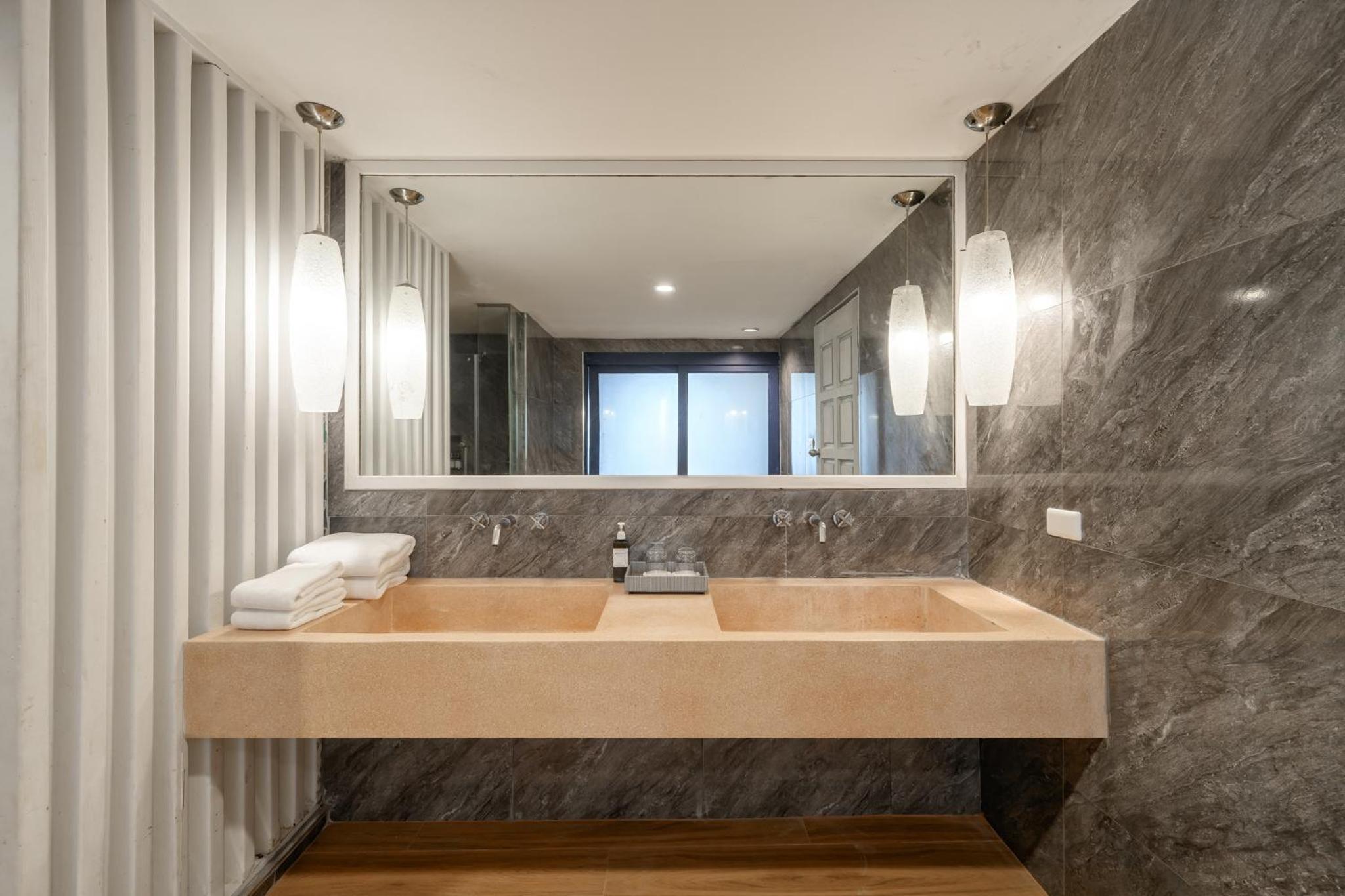 One-Bedroom Pool Villa