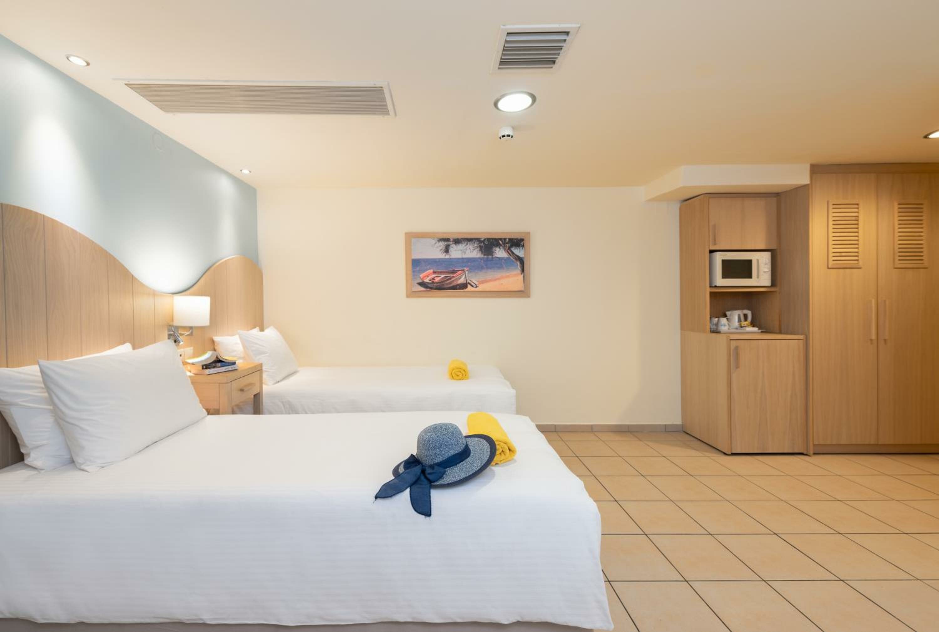 Superior Family Room