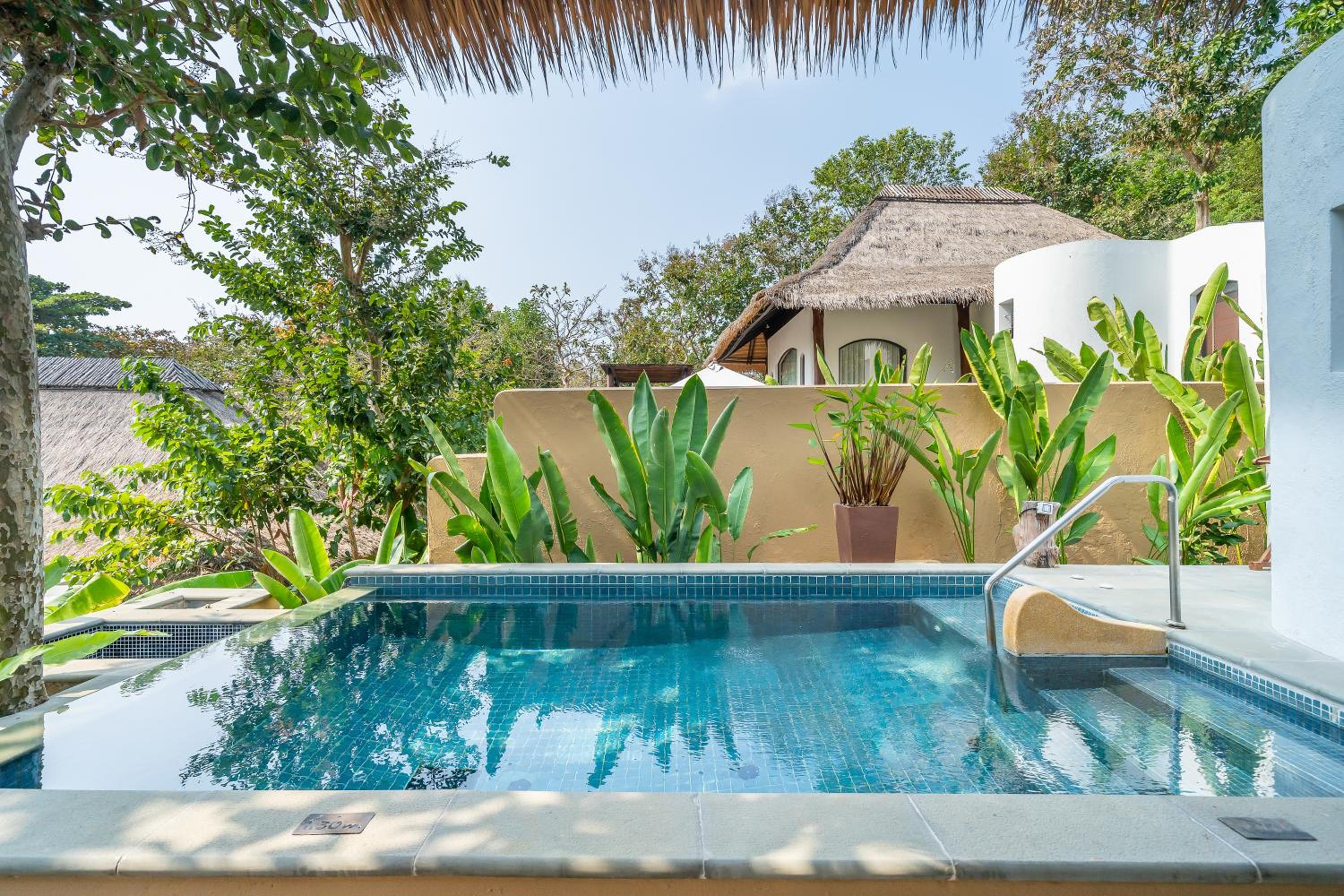 Garden Villa with Private Pool 