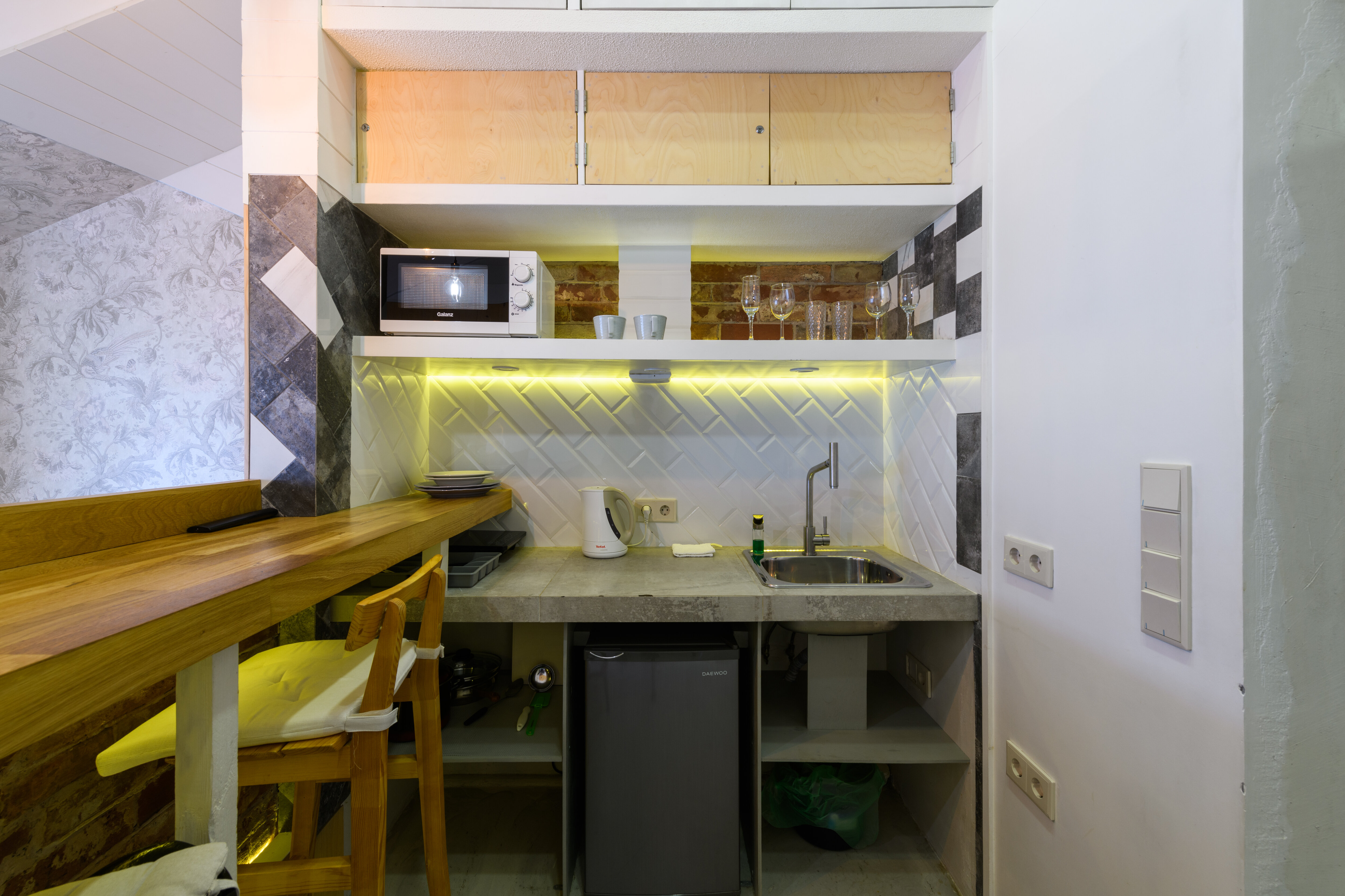 🏡 ДИЗАЙН-СТУДИЯ ANTIQUE | 25м² | Вид на горы и виноградники Ваш уголок японской эстетики в горах Красной Поляны! 🌄 ✨