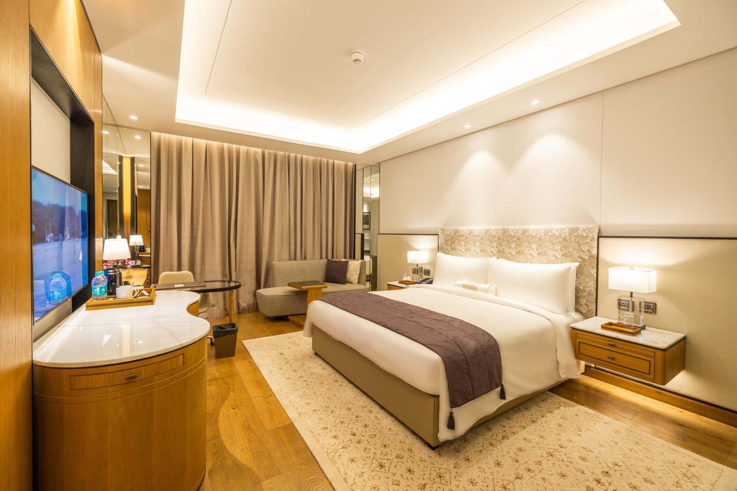 Premier Room overlooking the Pool/Central Park view with 1 Way Airport Transfer & Complimentary meals for children below 12 yrs at Quattro on the room package booked