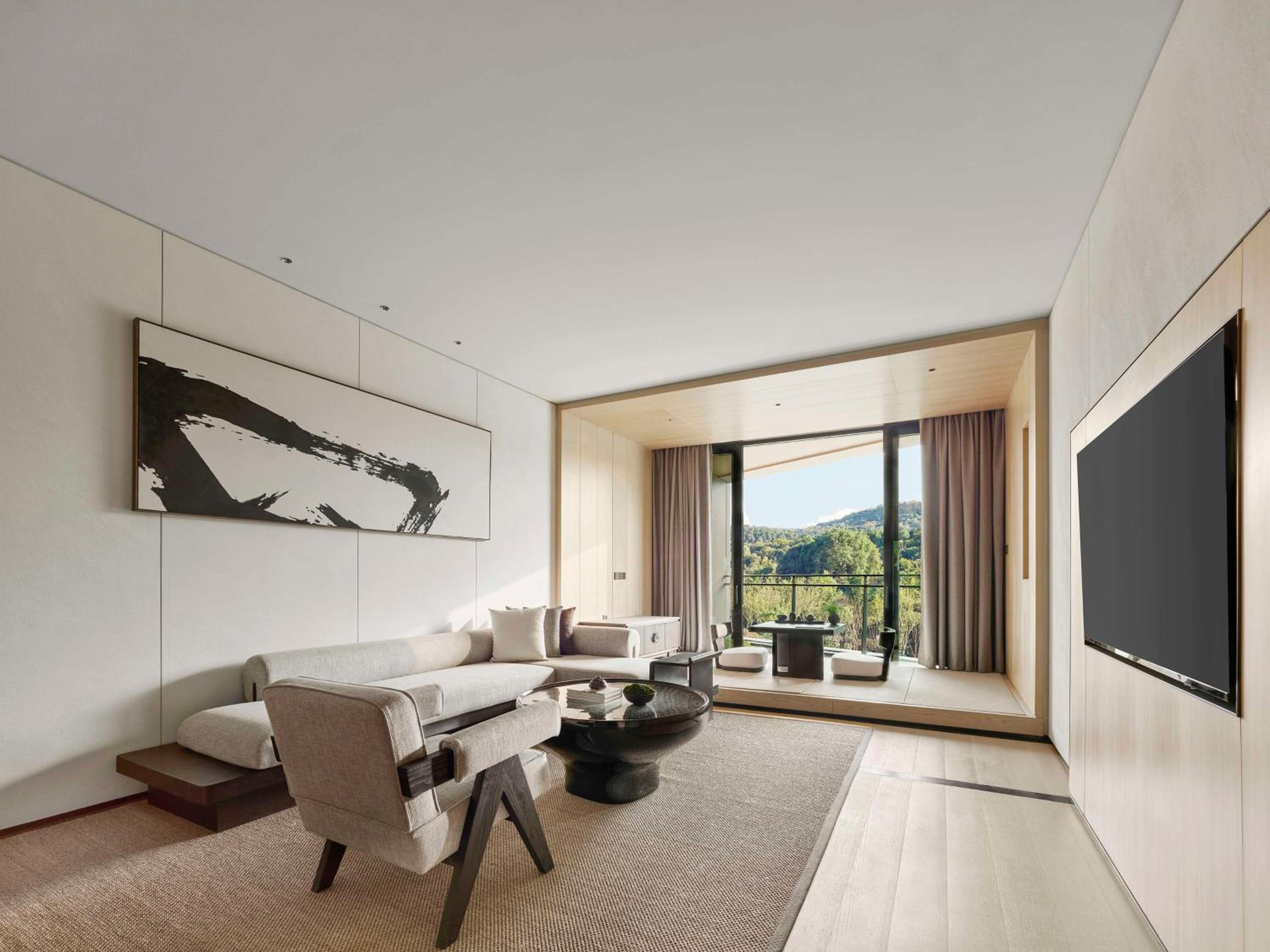 One-Bedroom King Suite