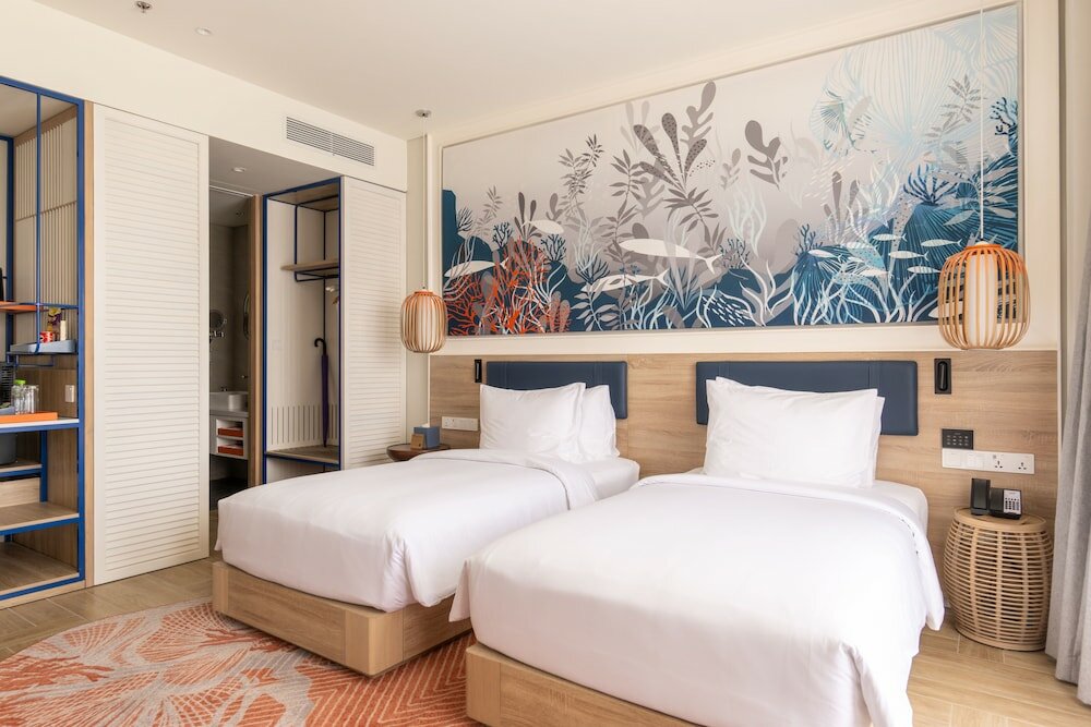 Deluxe Garden View Twin Room with Balcony