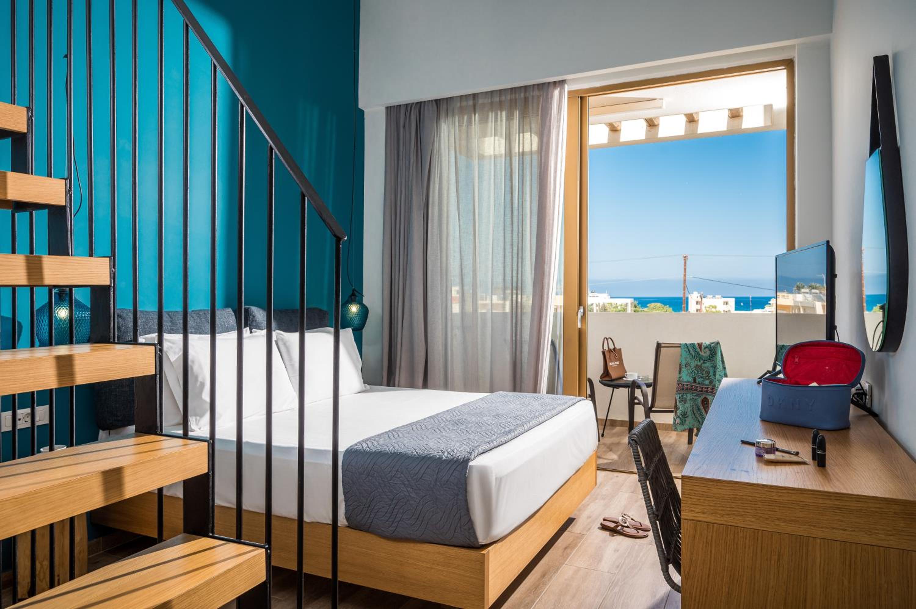 Superior Suite - Spilled Level