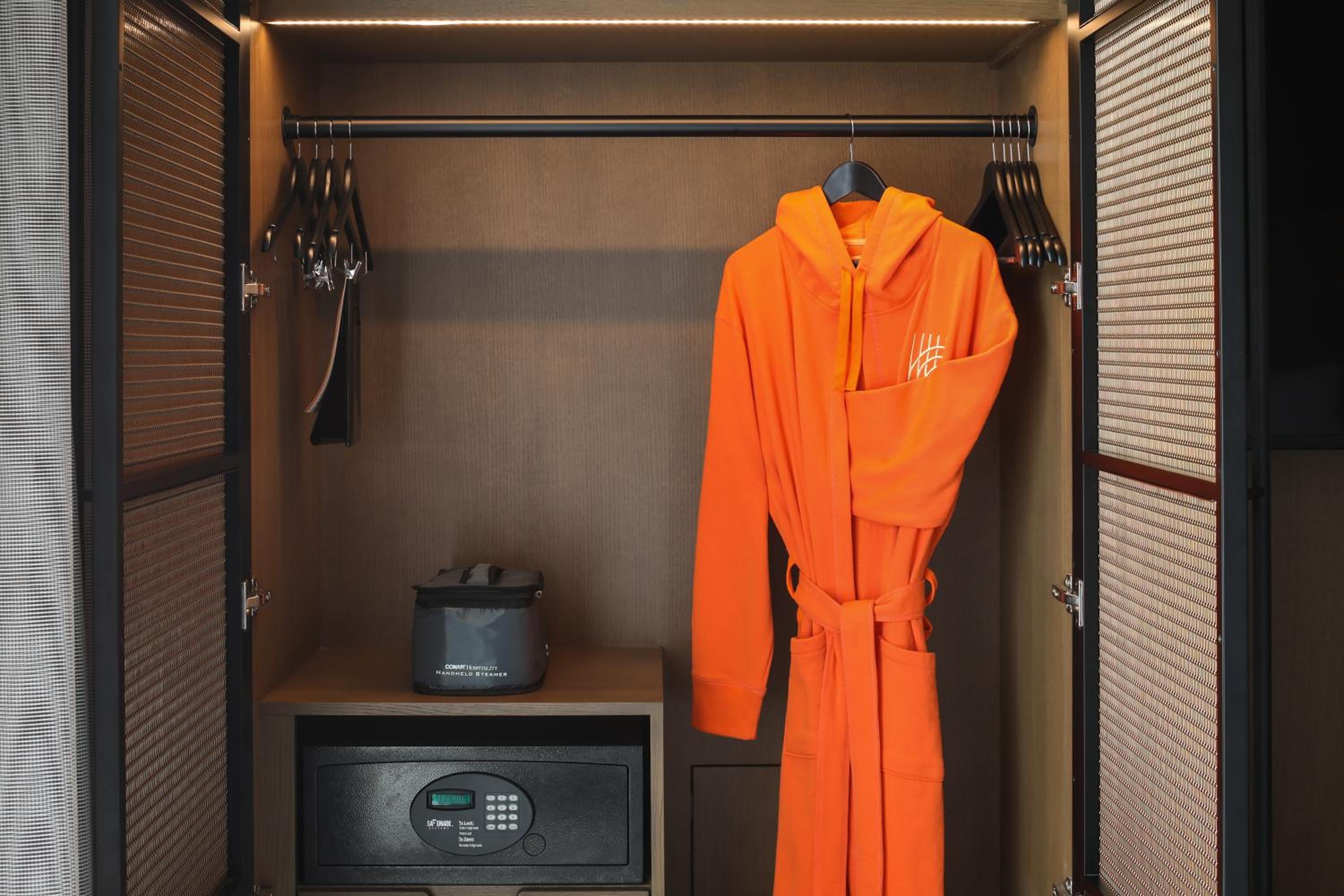 King Room with City View