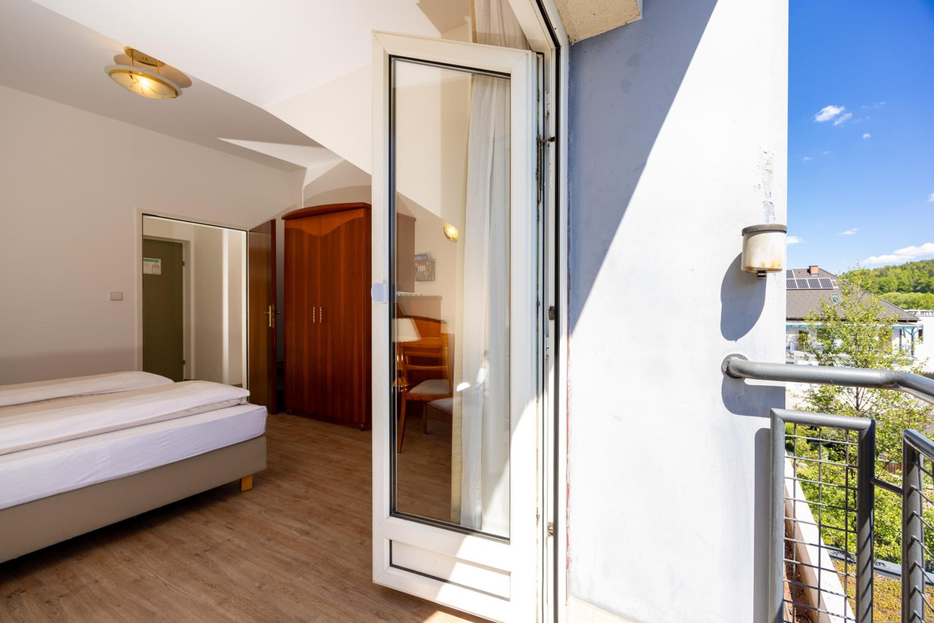 Double or Twin Room with Balcony