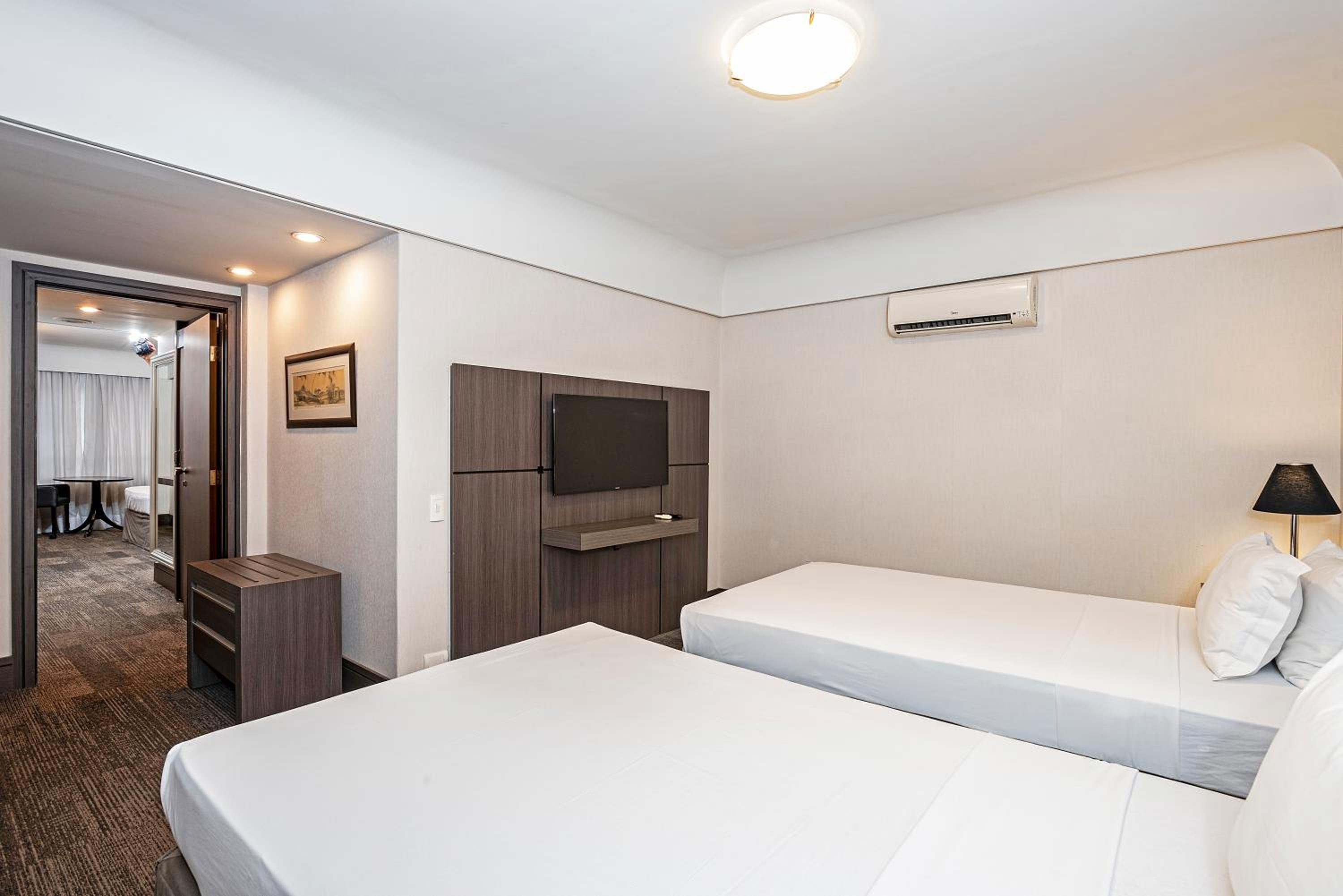 Superior Family Room