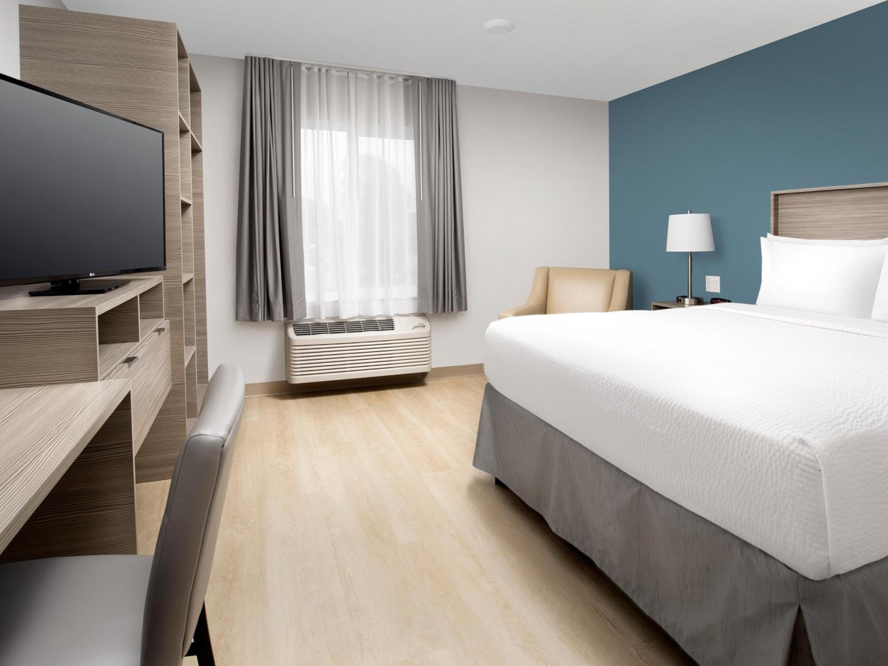 King Room - Accessible/Non-Smoking