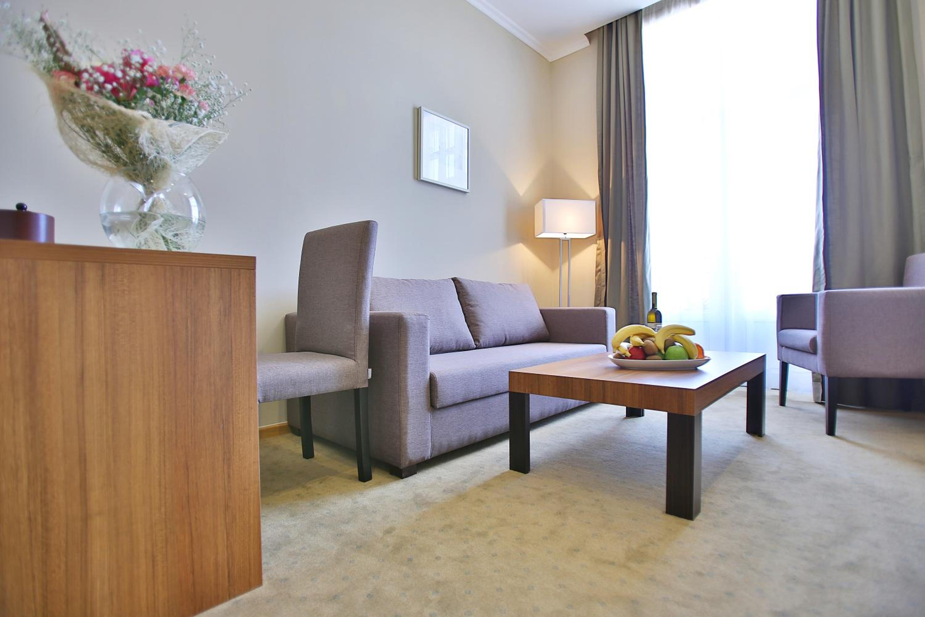 Junior Suite with Twin Bed