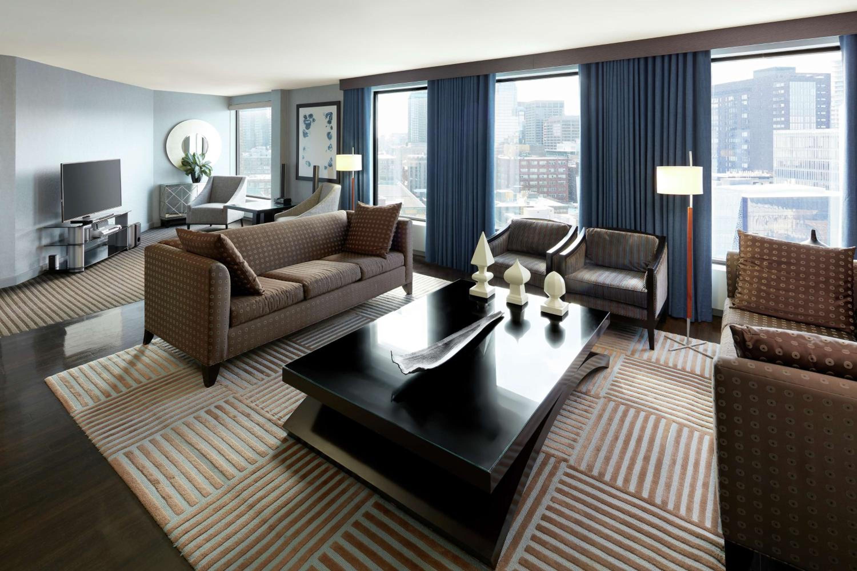 Presidential King Suite